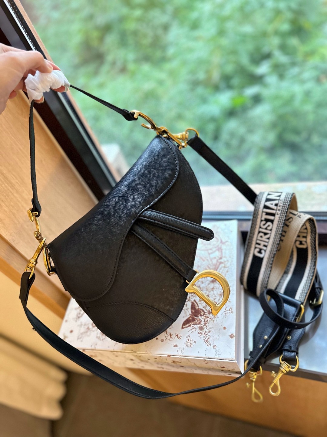 Dior saddle crossbody bag