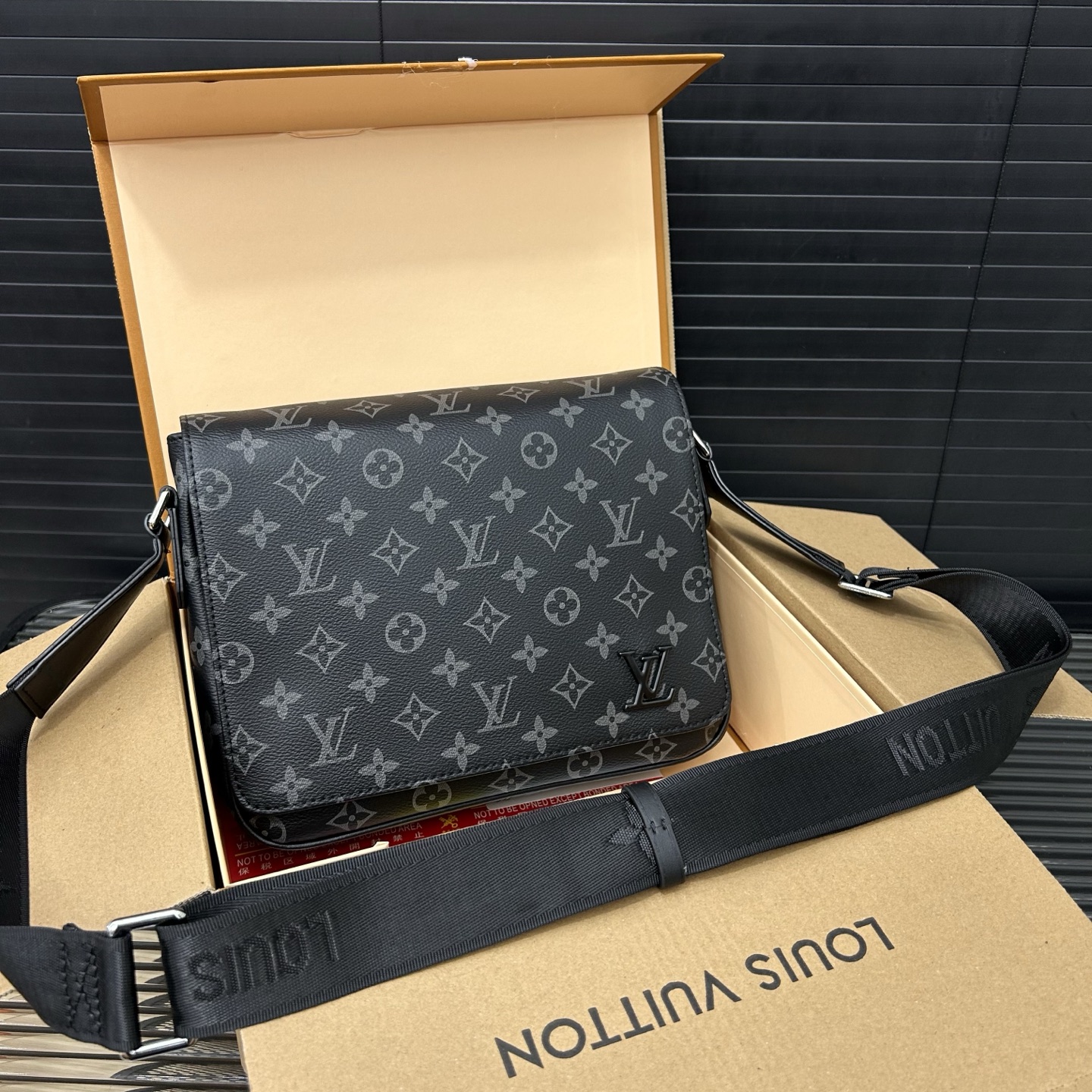 LV messenger bag