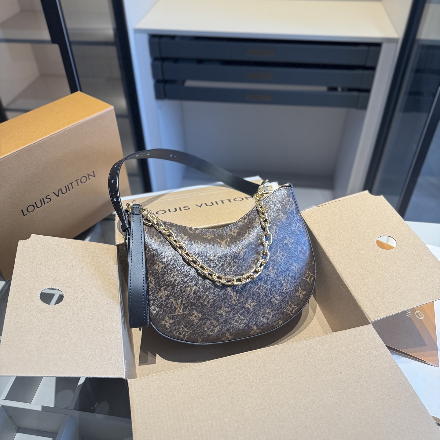 LV cookie bb Underarm bag
