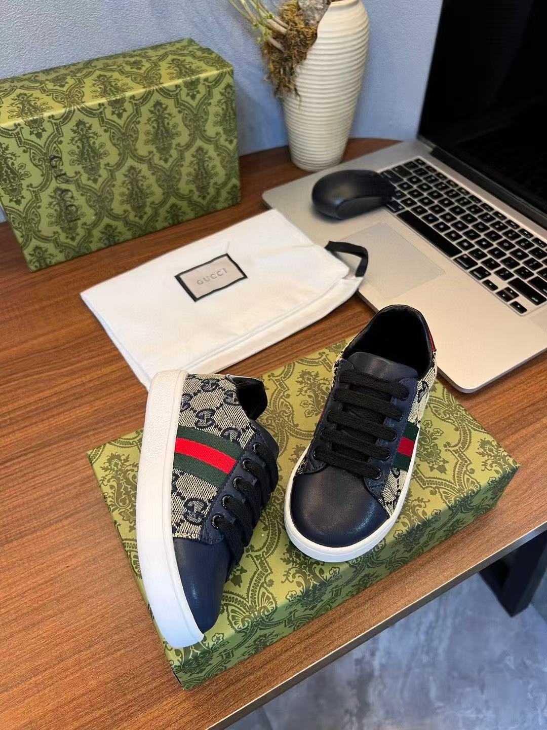 Gucci printed children's shoes