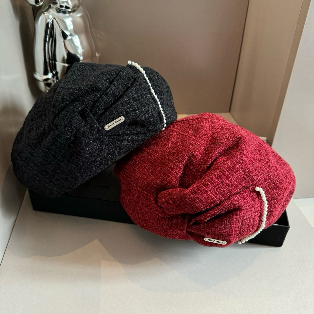 MIUMIU beret hat
