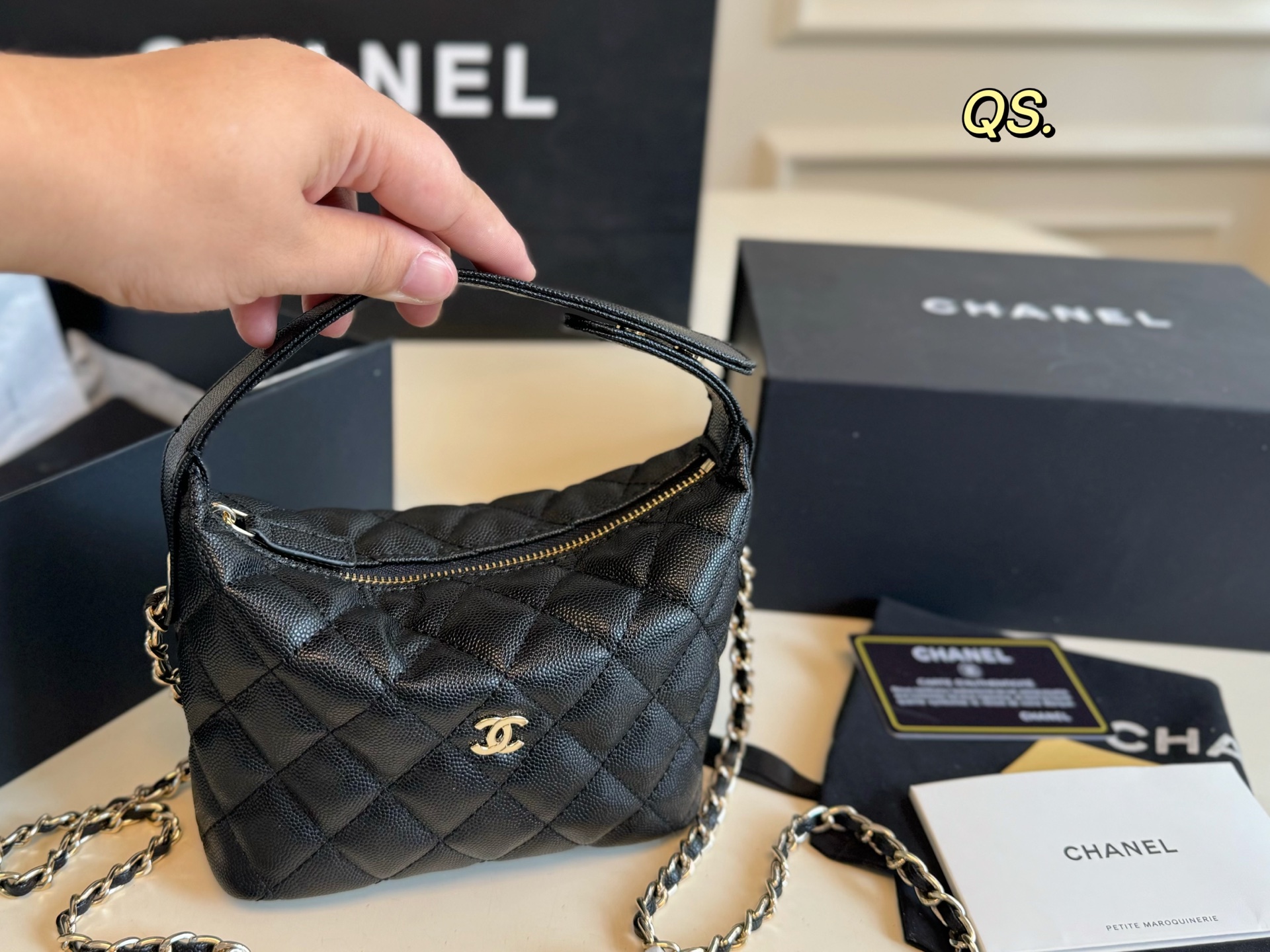 Chanel 25c Hobo Chain Bag