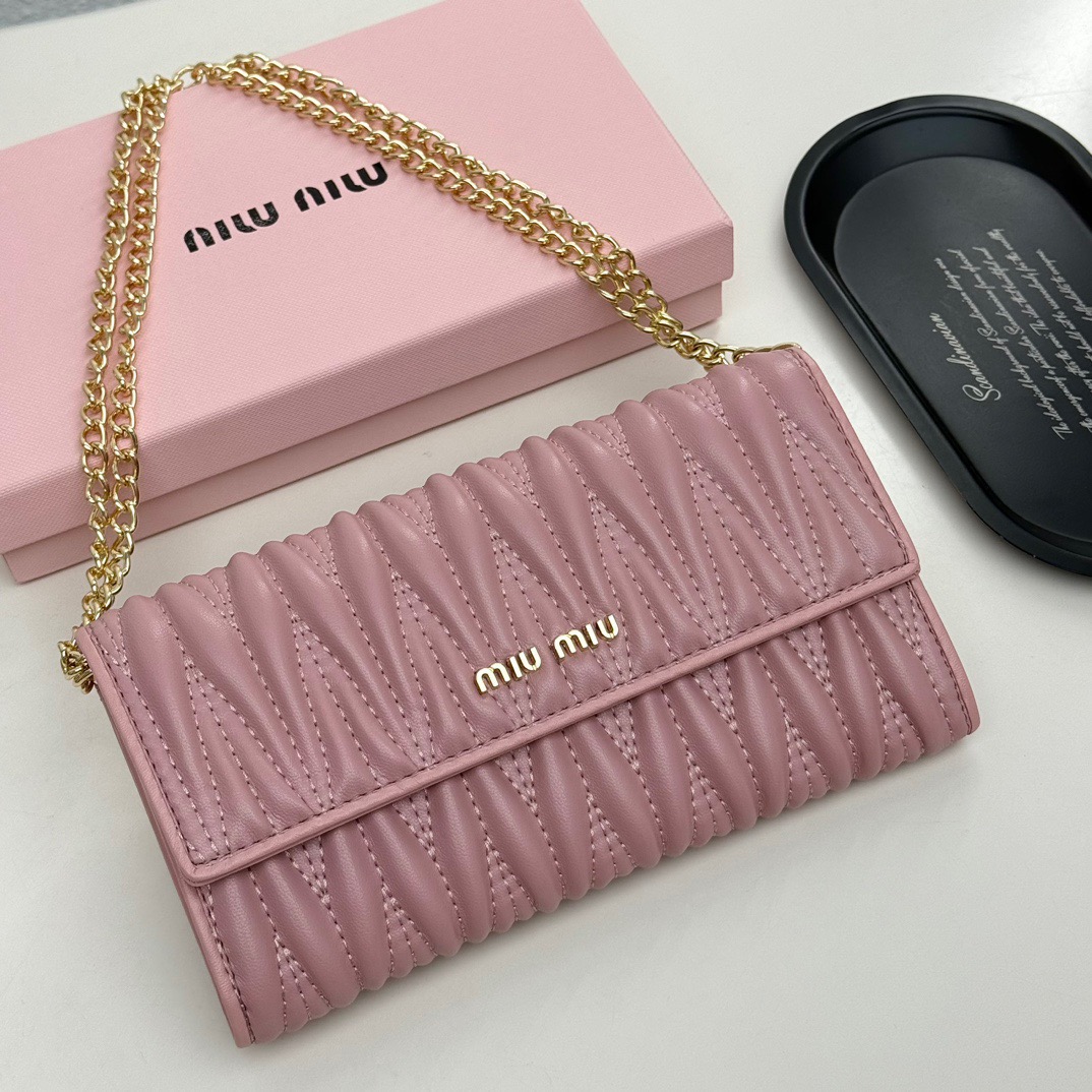 MIUMIU Chain Bag