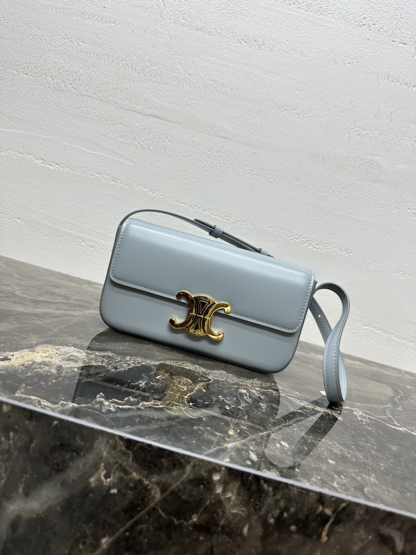 Top version Celine TRIOMPHE Cowhide Shoulder Bag