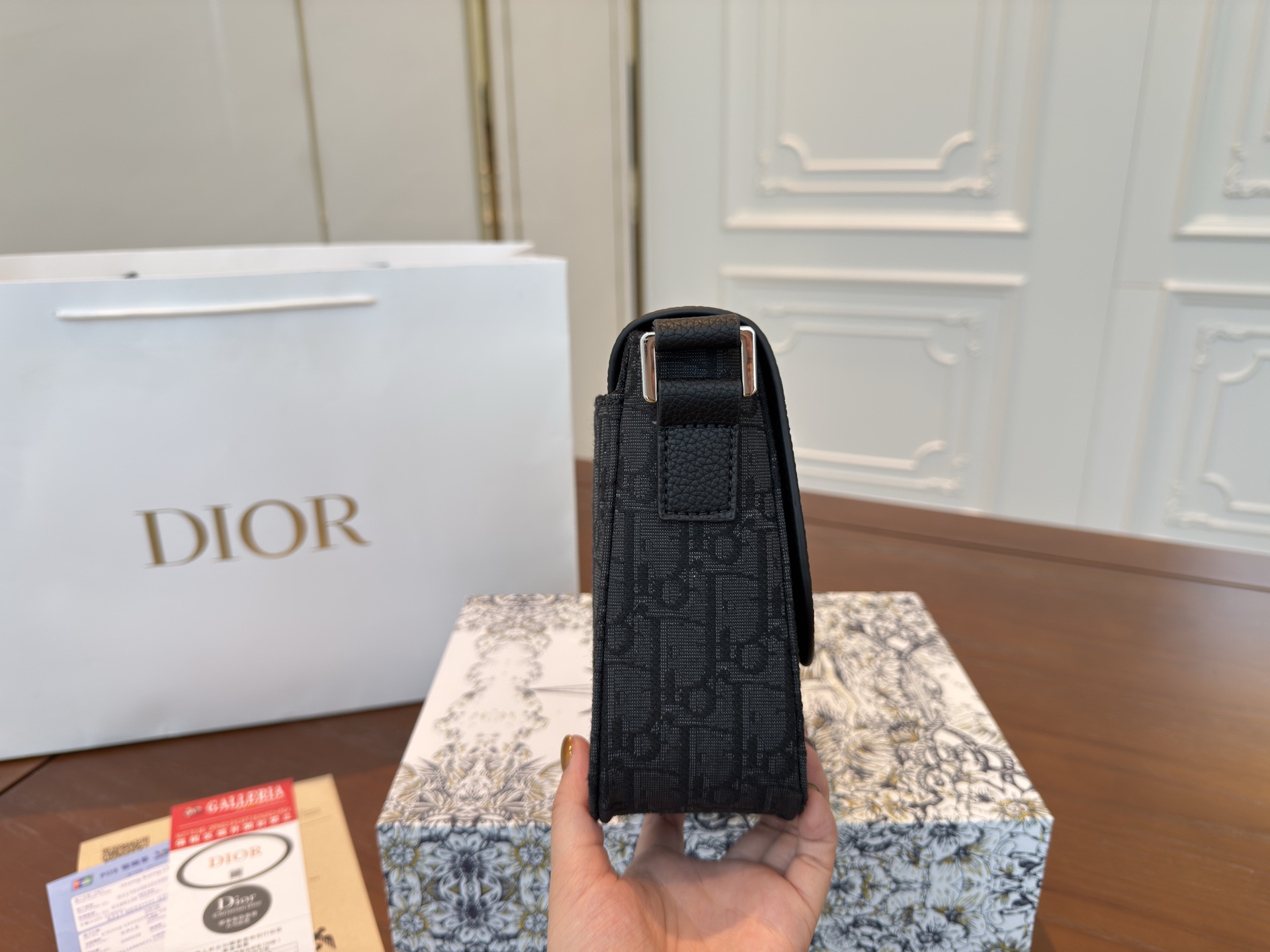 Dior new men's saddle messenger bag