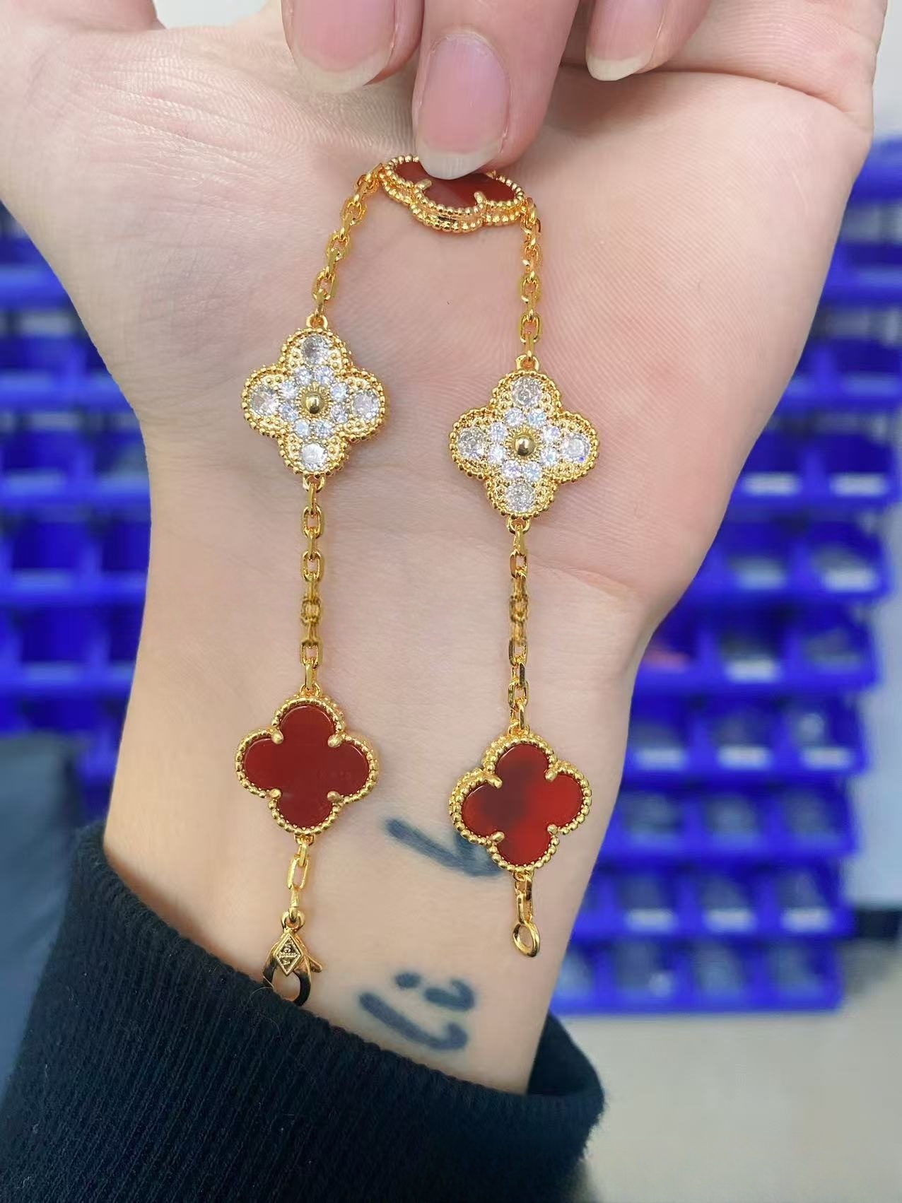 fashion Vintage Alhambra bracelets