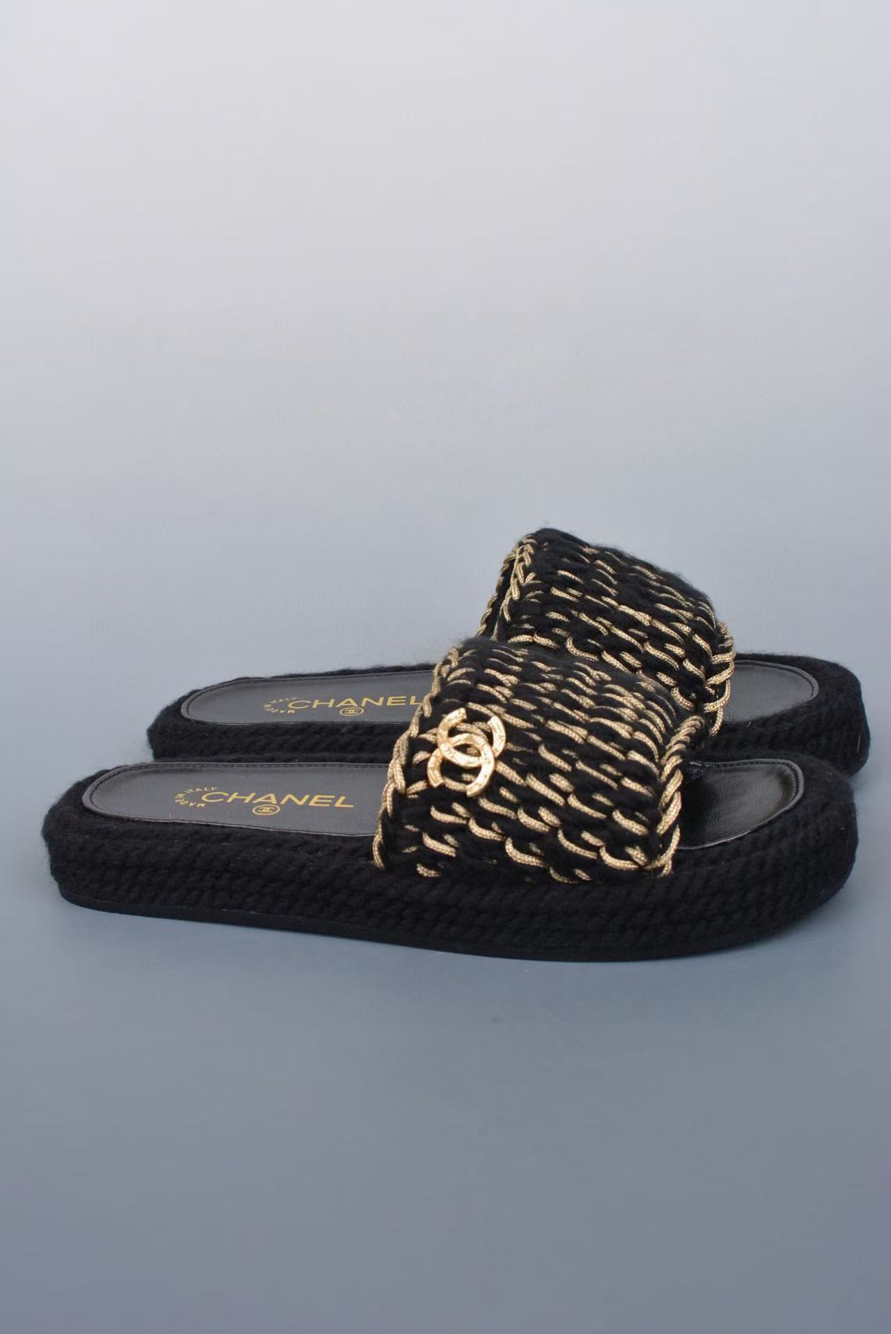 Chanel Knitted Slippers