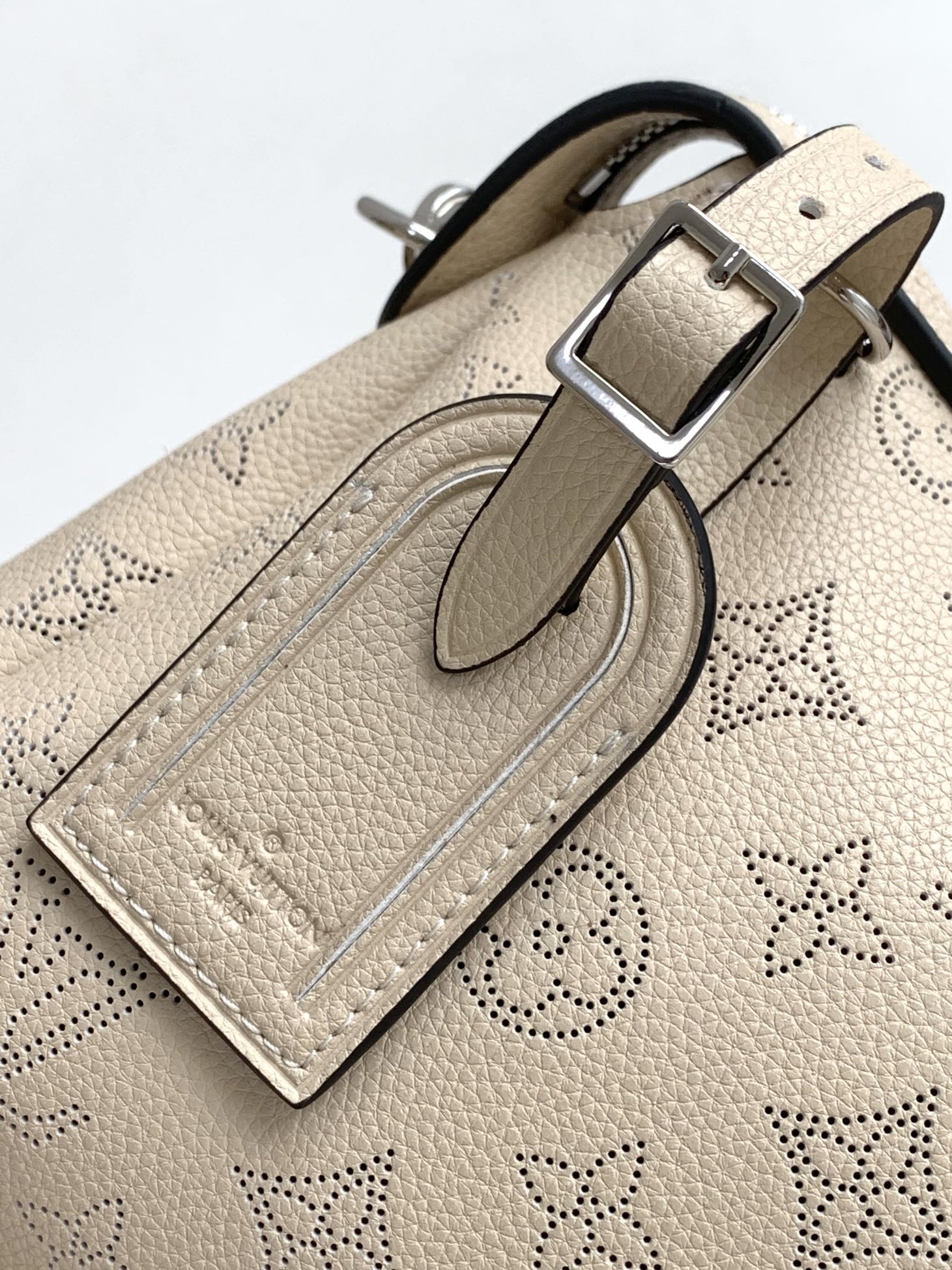 Top version LV Mahina Hand It All shoulder bag