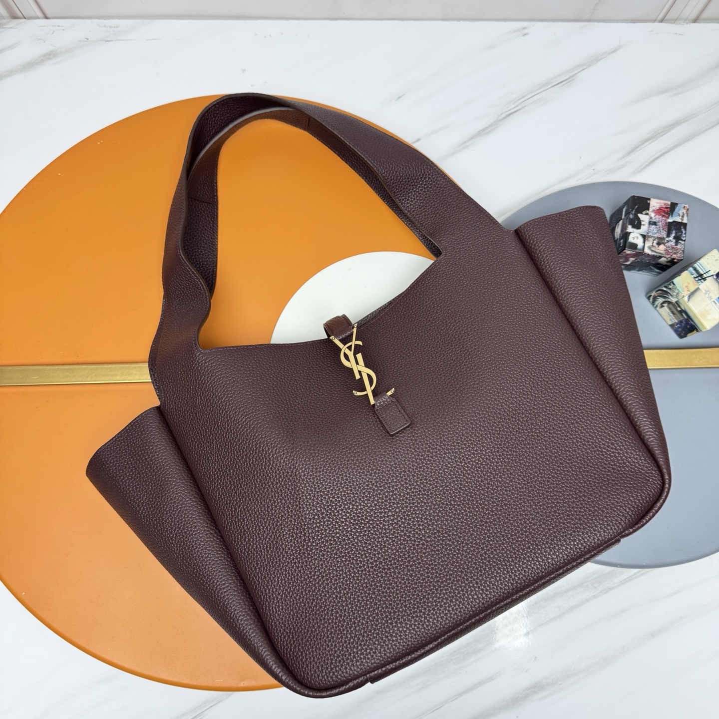 Top version YSL Bea hobo handbag