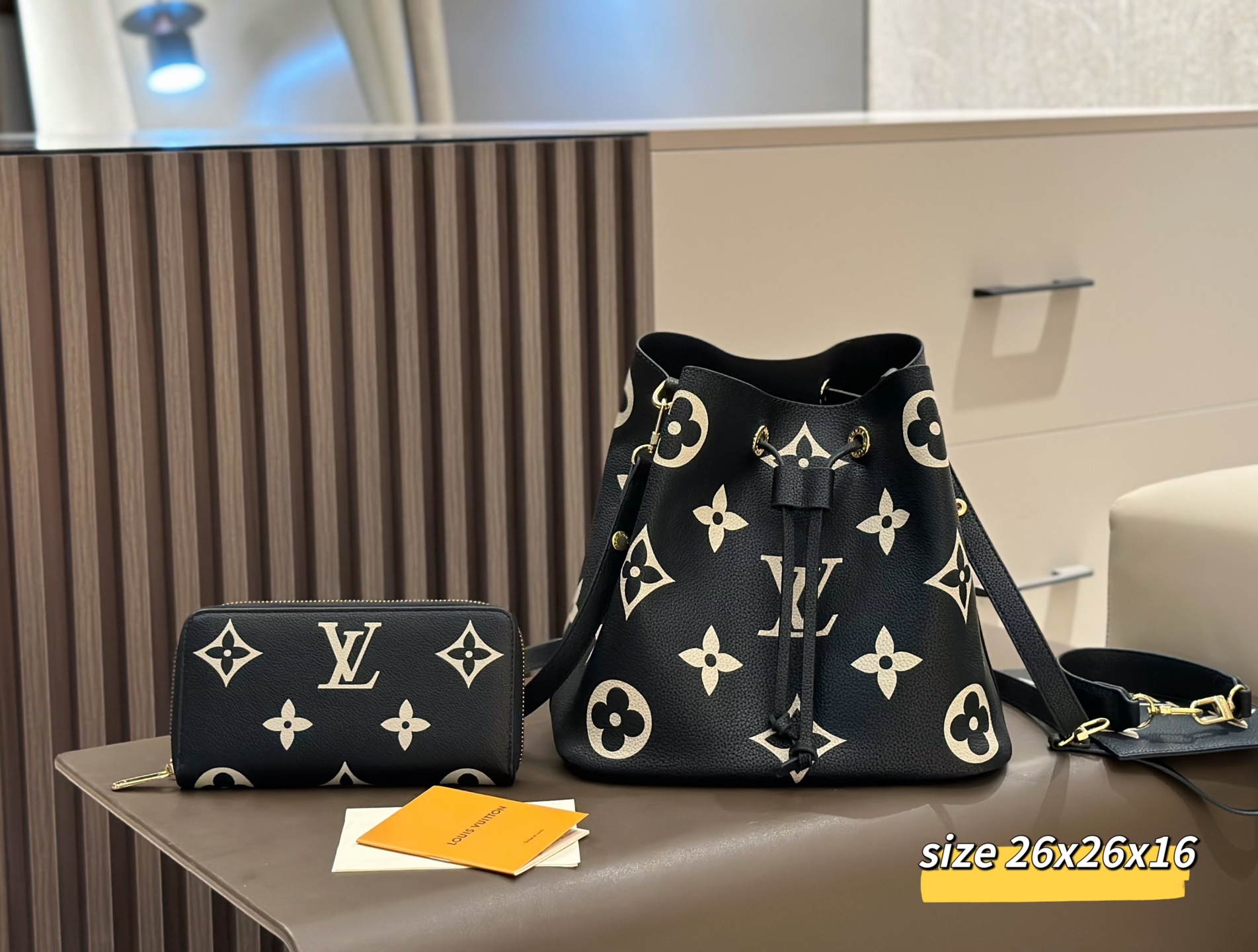 Two-piece set combination bags - LV shoulder crossbody bag