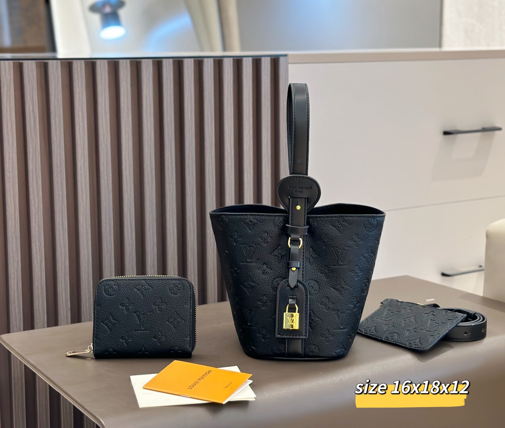 Two-piece set combination bags - LV shoulder crossbody bag