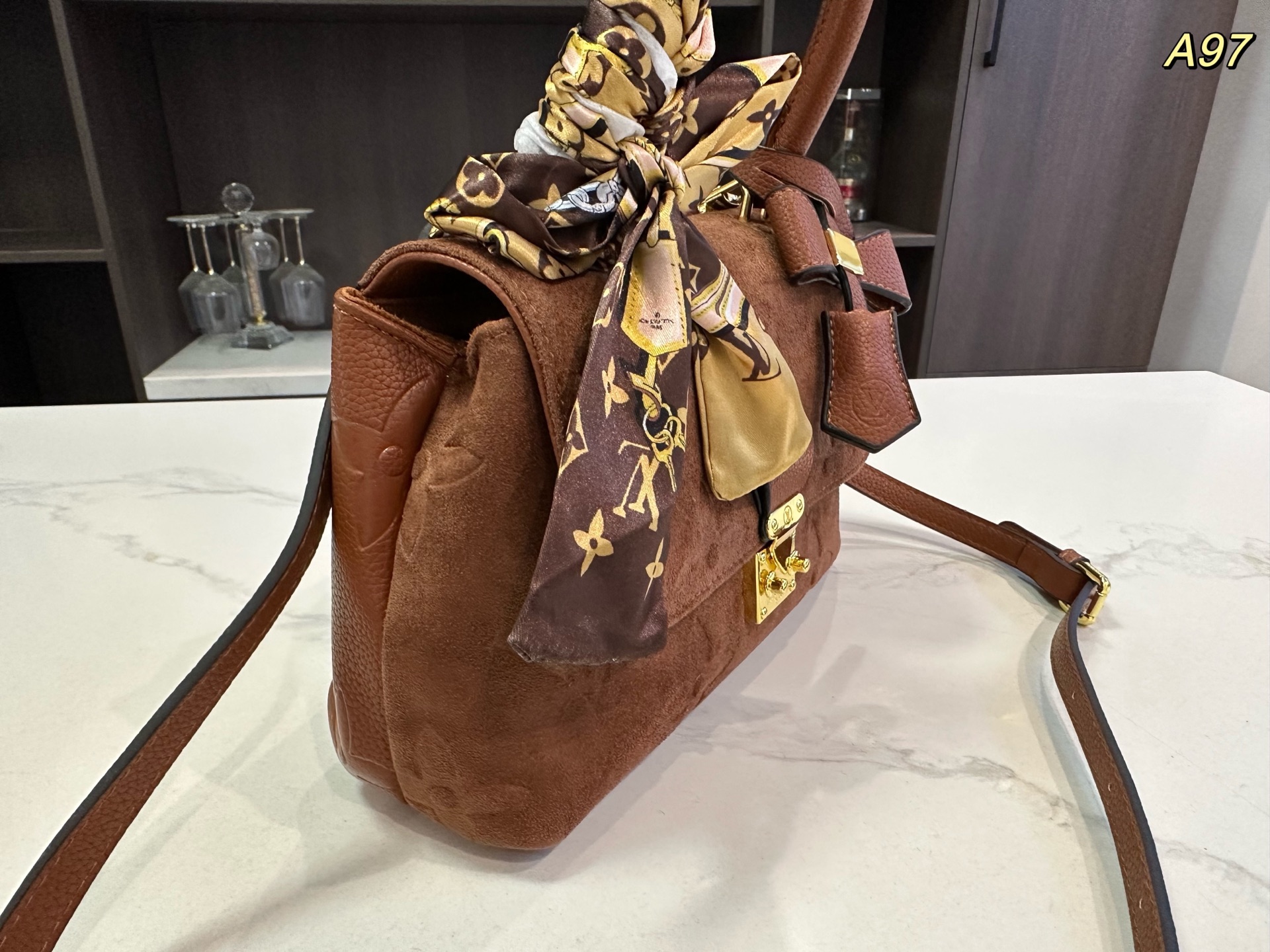 LV Madeleine BB Leather Shoulder Bag
