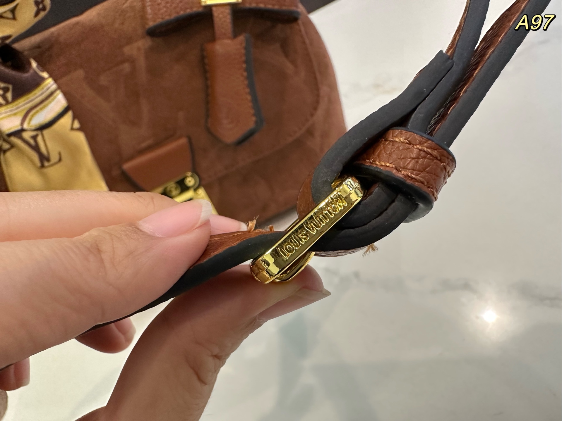 LV Madeleine BB Leather Shoulder Bag