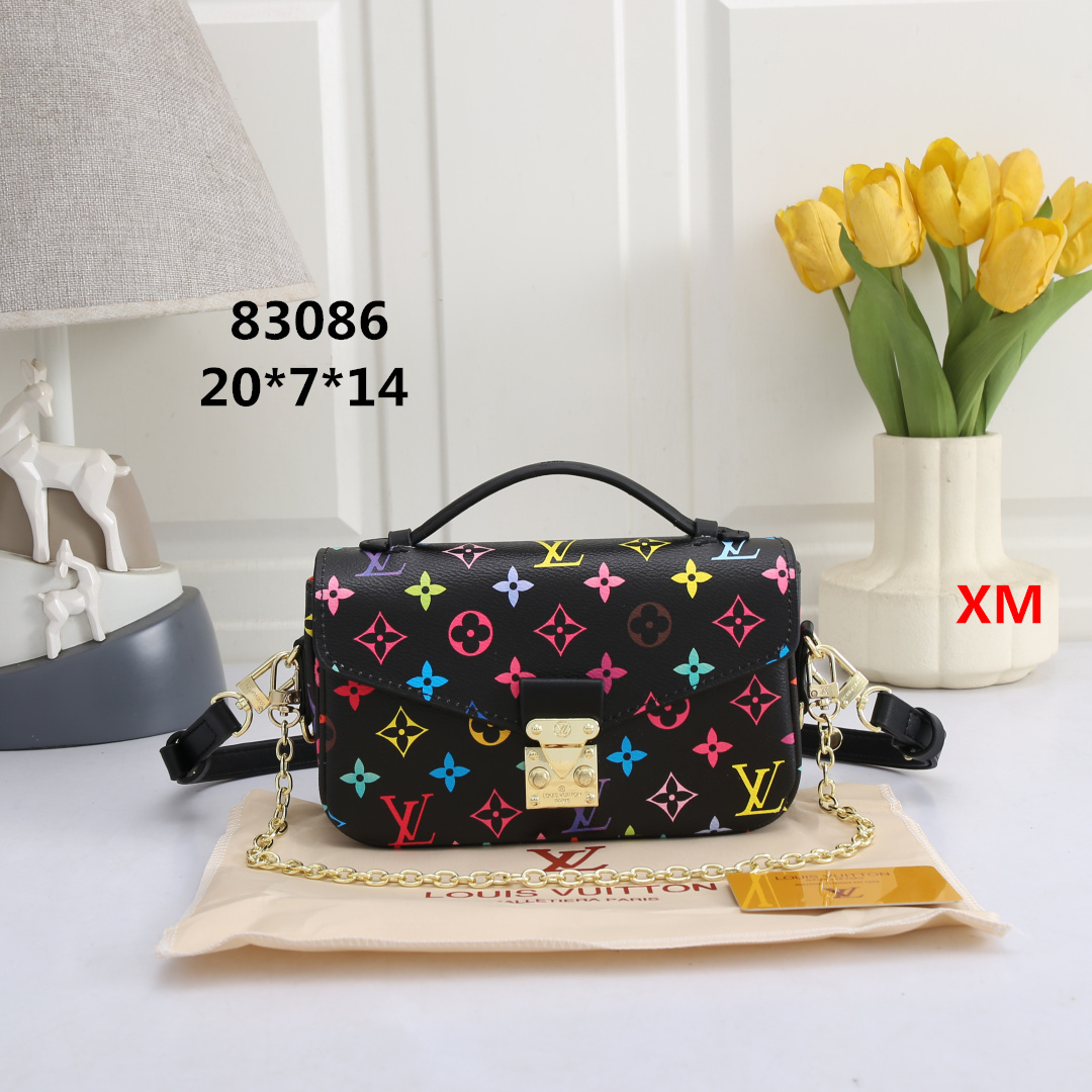 US$100 for 2 products-LV shoulder chain bag