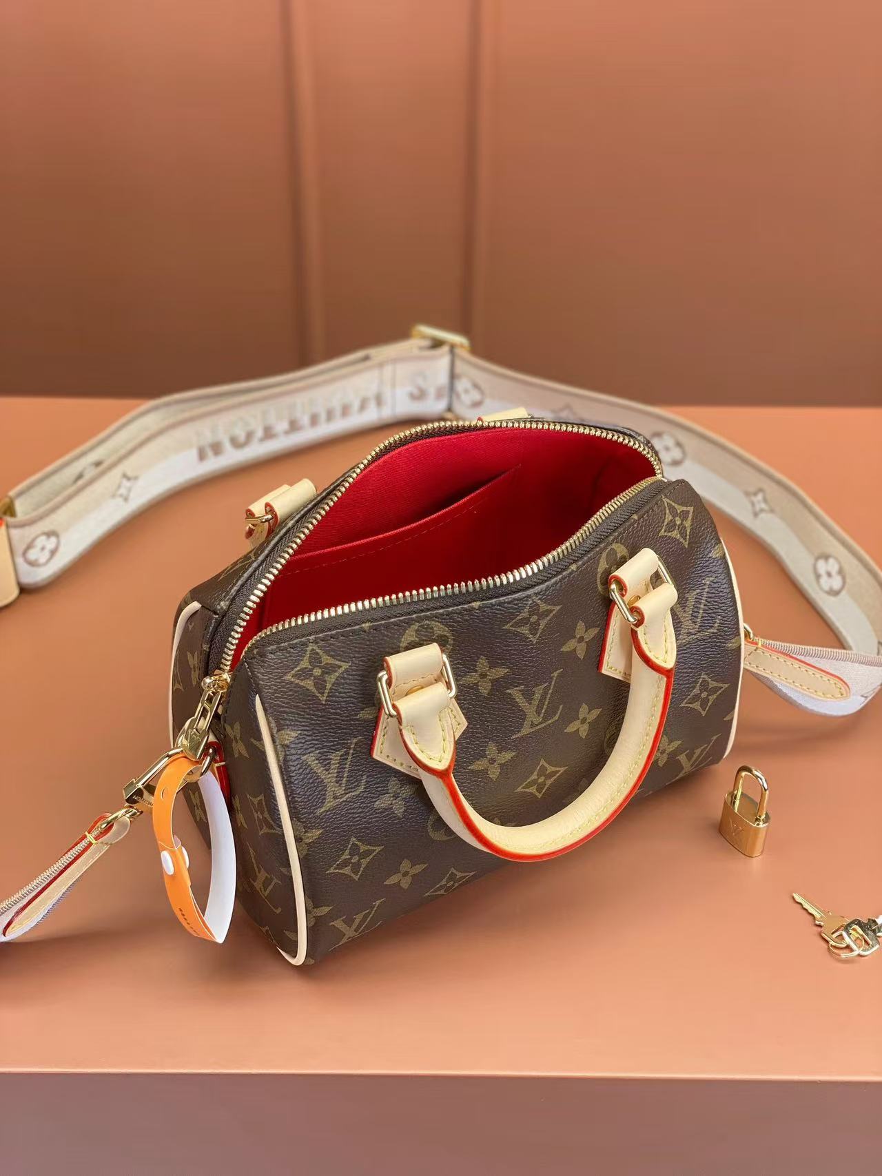 LV top-quality speedy bag