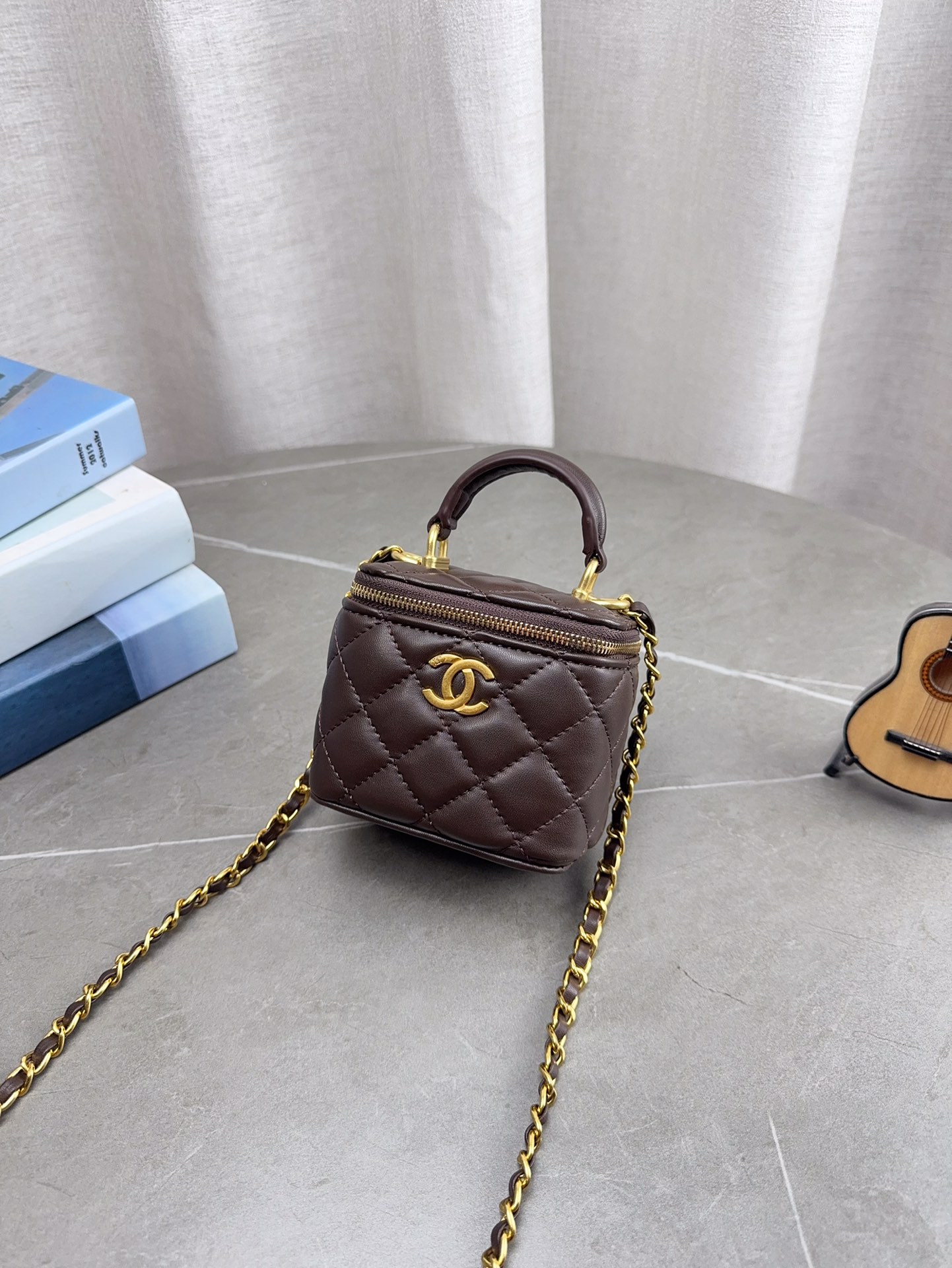CHANEL 25B Handbag
