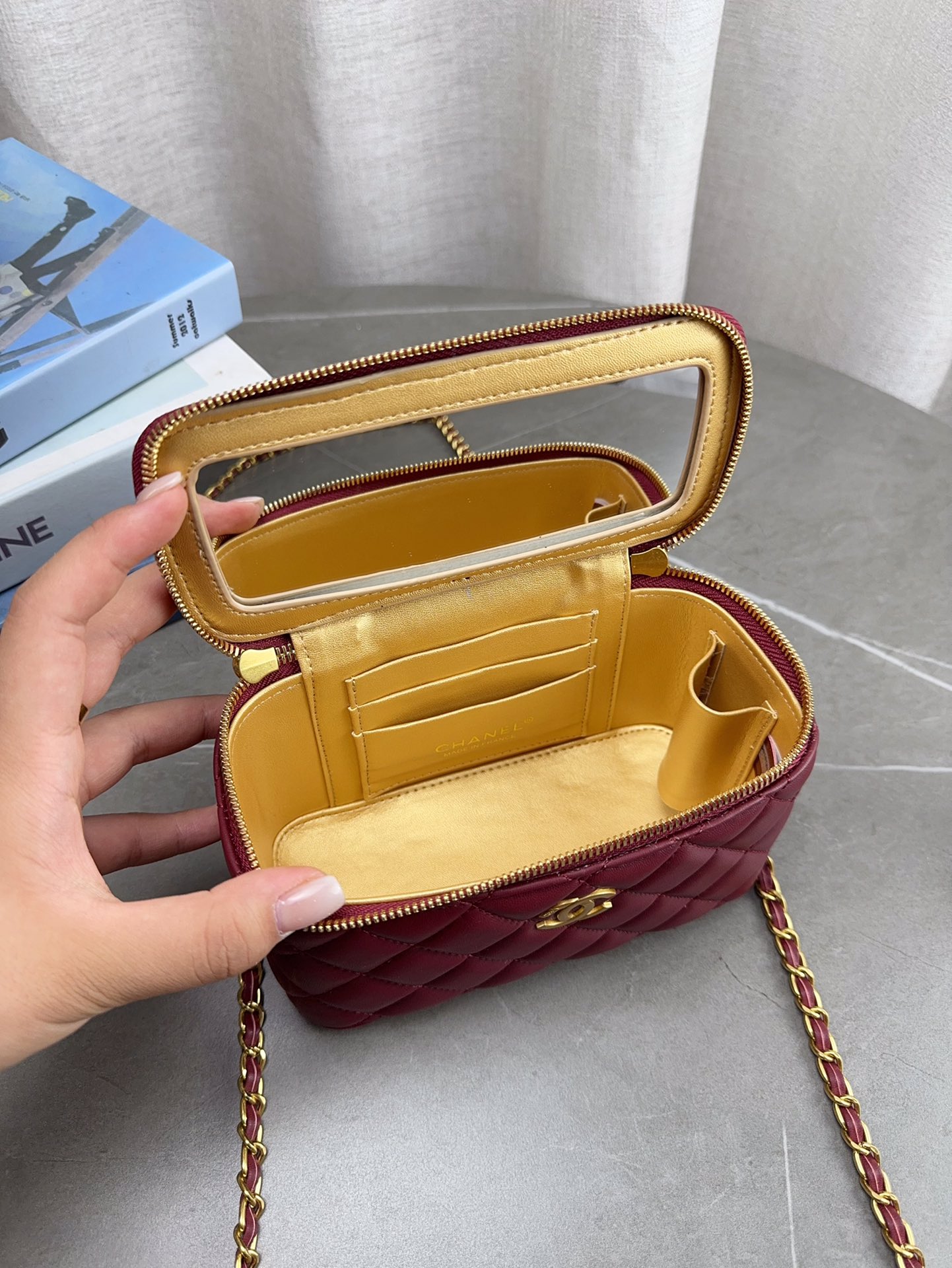 CHANEL 25B Handbag