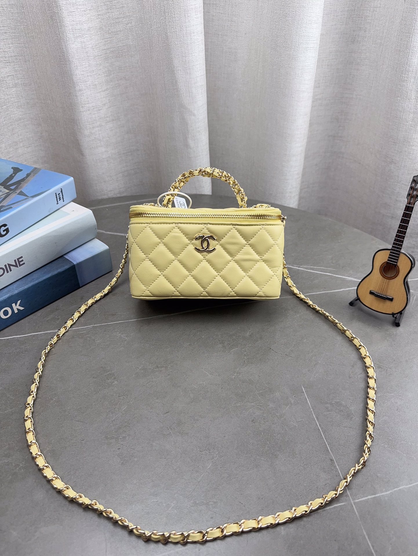 CHANEL 25B Handbag