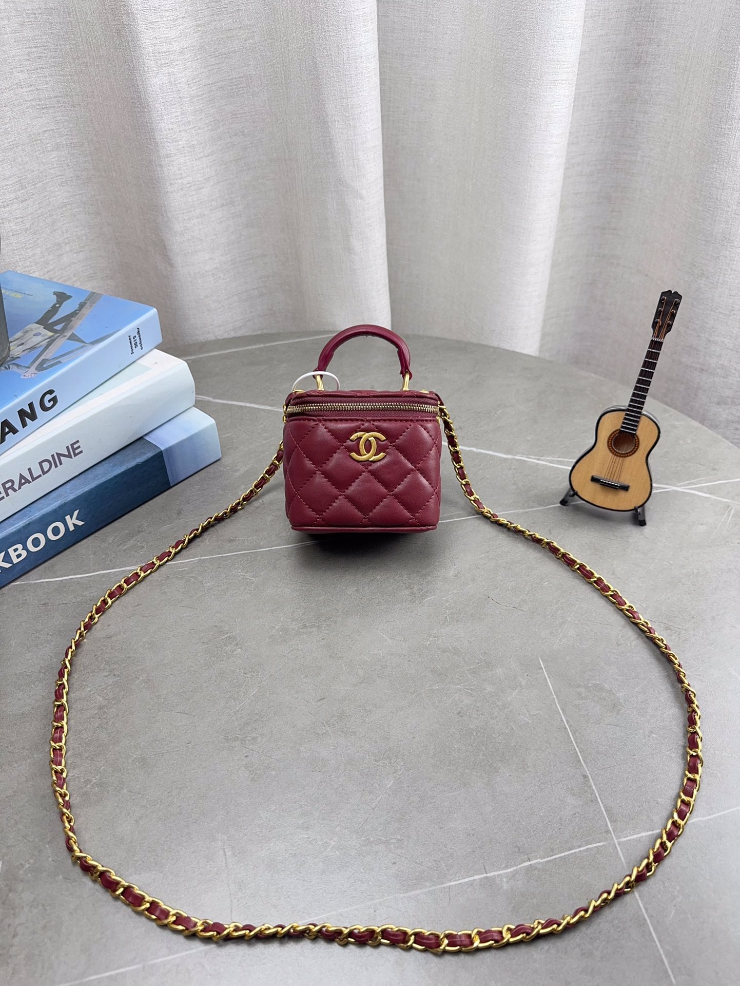 CHANEL 25B Handbag