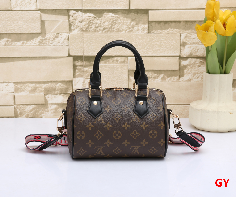 US$100 for 2 products-LV shoulder crossbody bag