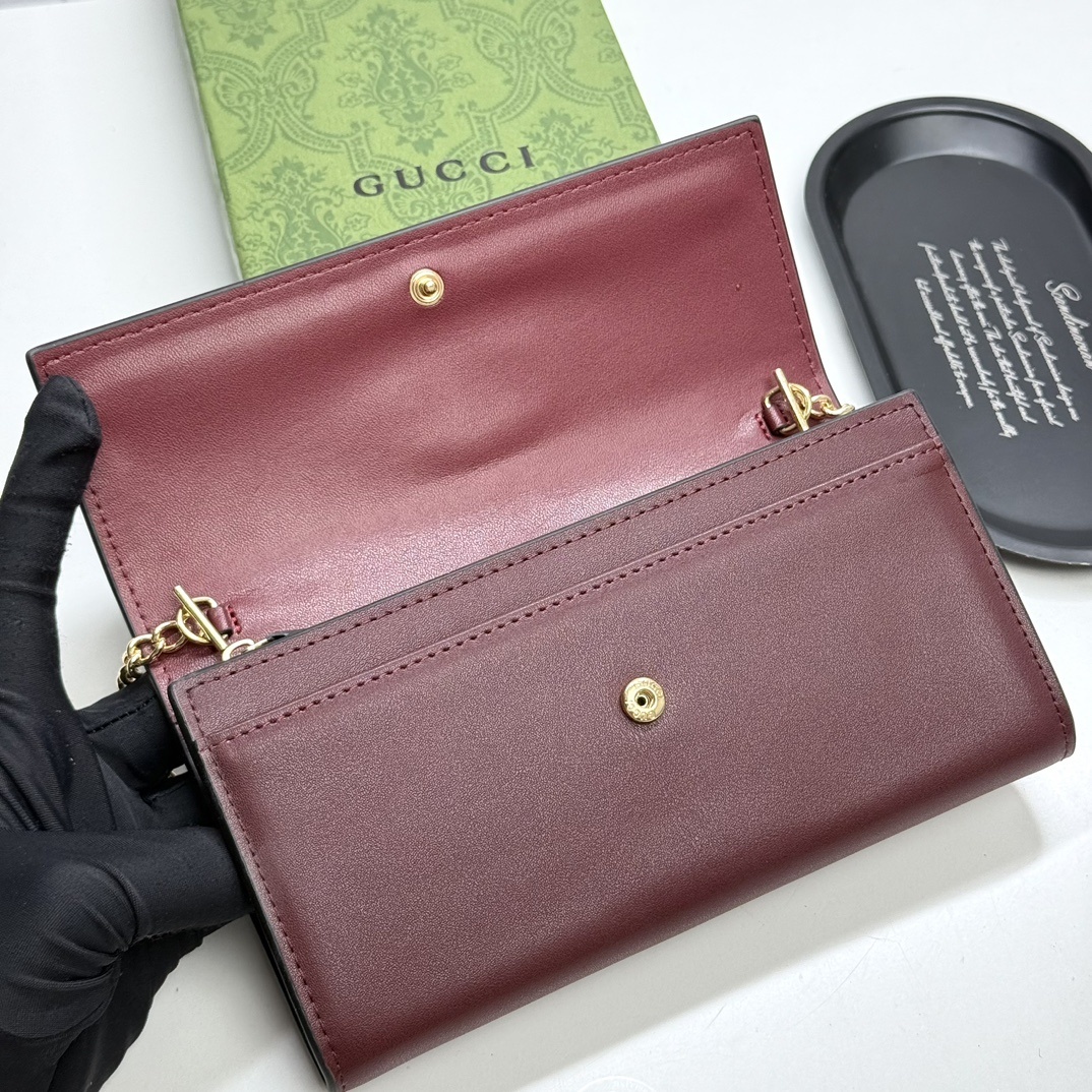 US$100 for 2 products-Gucci chain shoulder bag