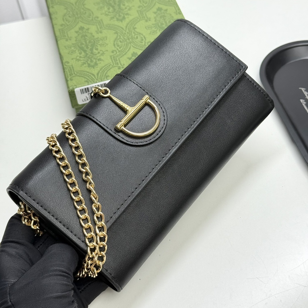 US$100 for 2 products-Gucci chain shoulder bag