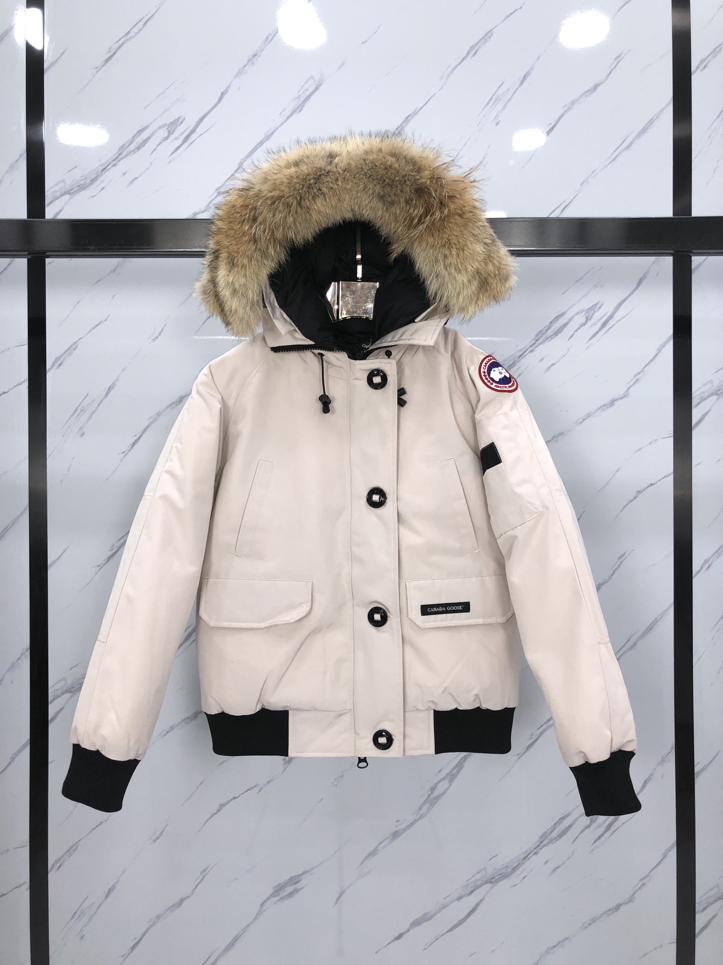Canada Goose Chilliwack Pilot Jacket 02