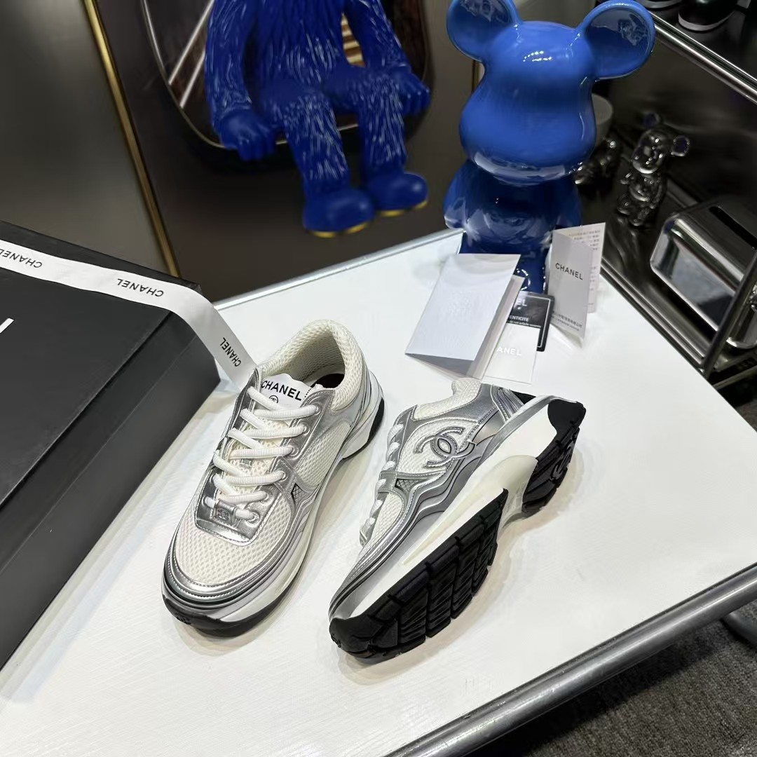 CHANEL Gold Horn King Silver Horn King classic sneakers