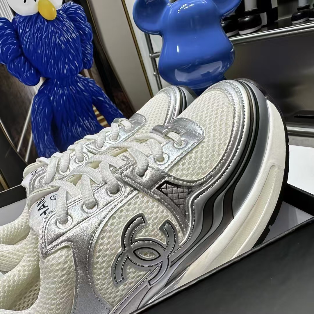 CHANEL Gold Horn King Silver Horn King classic sneakers