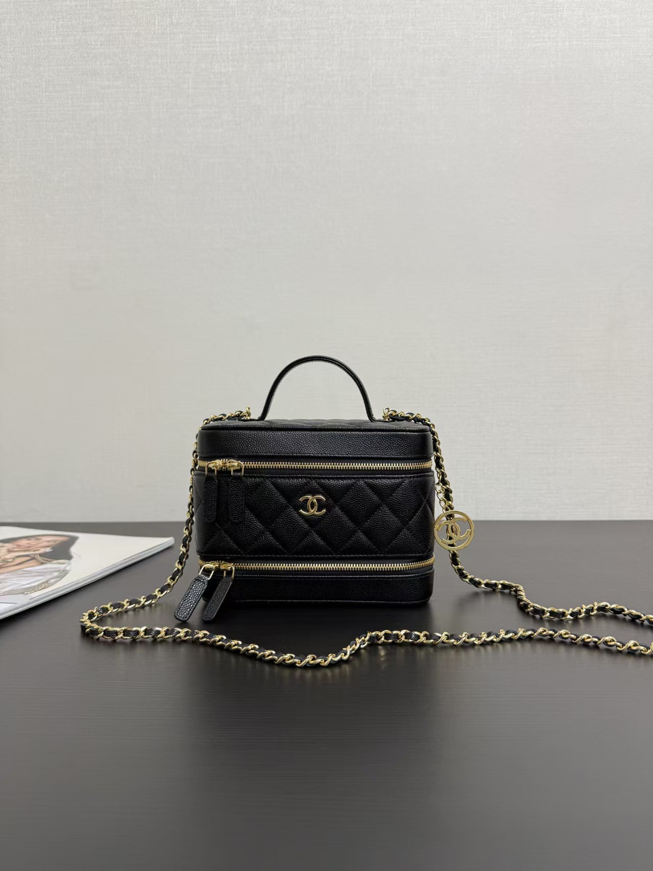 TOP version Chanel chain shoulder bag