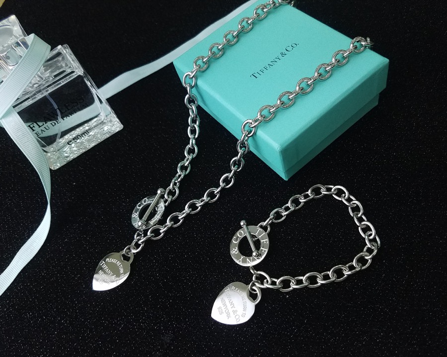 Tiffany heart-shaped necklace  bracelet