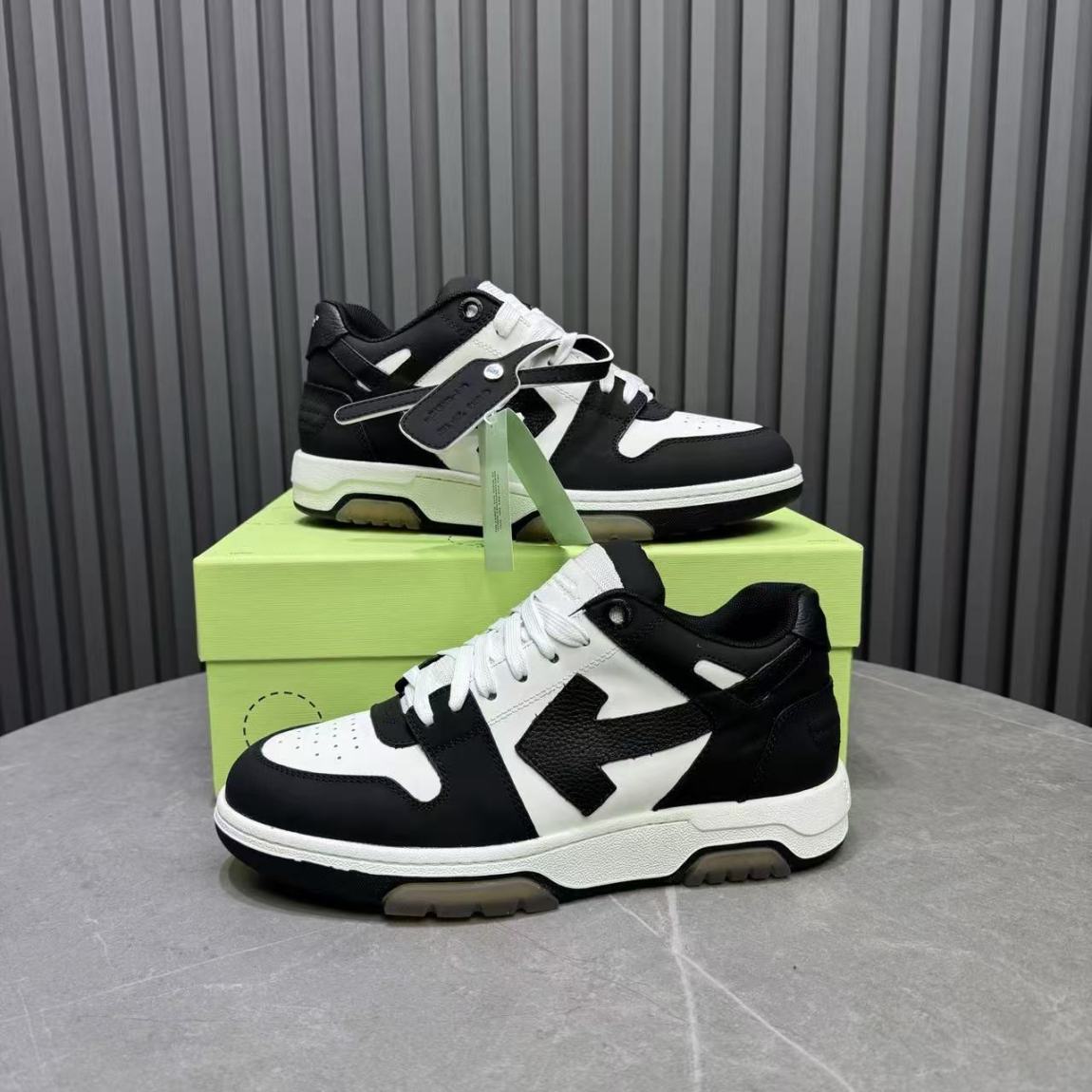 OFF WHITE Couple Shoes Sneakers sports shoes unisex