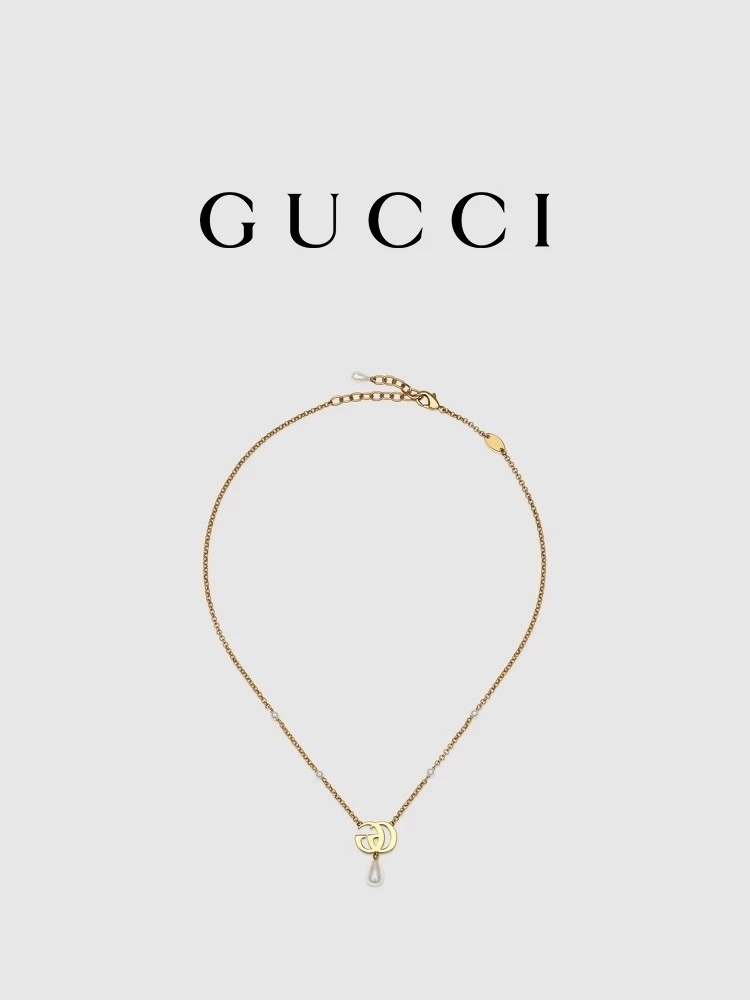 GUCCI Pearl Pendant Necklace
