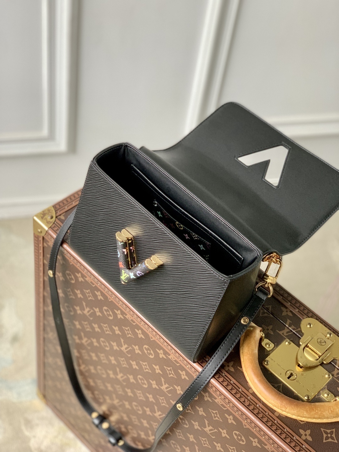 LV Twist slim bag - 12A high-quality version