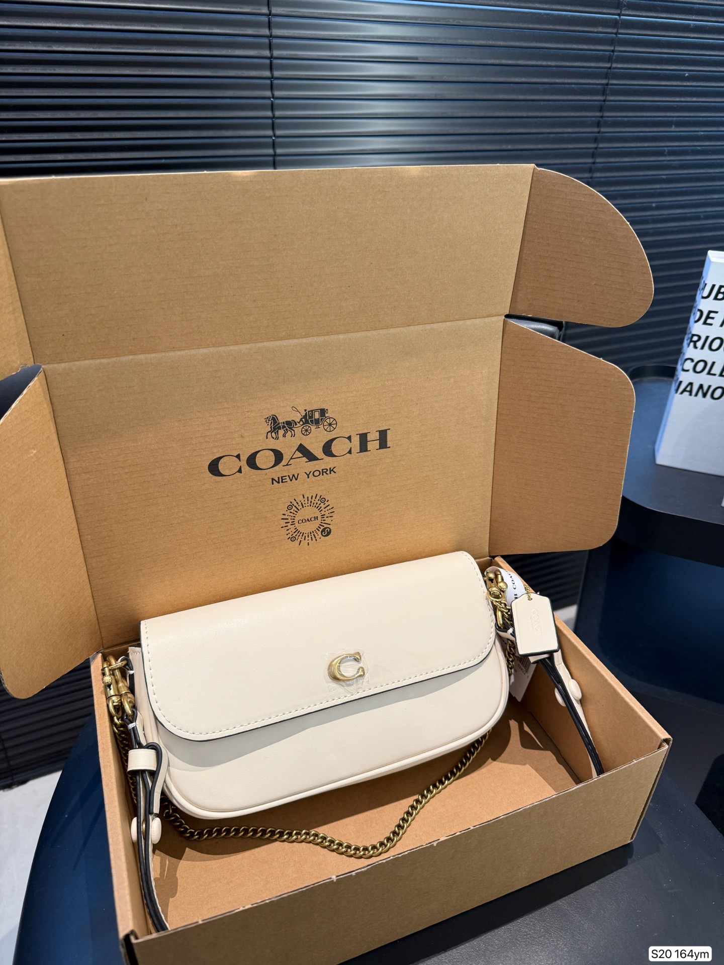 Cherry Brook French Baguette Bag