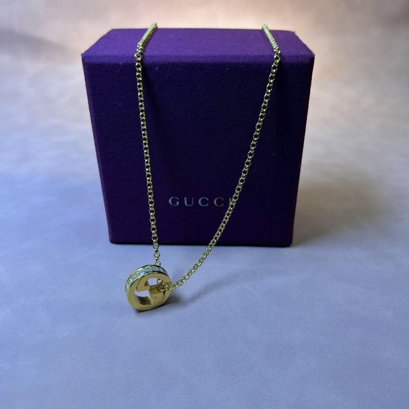 Gucci crystal openwork necklace bracelet