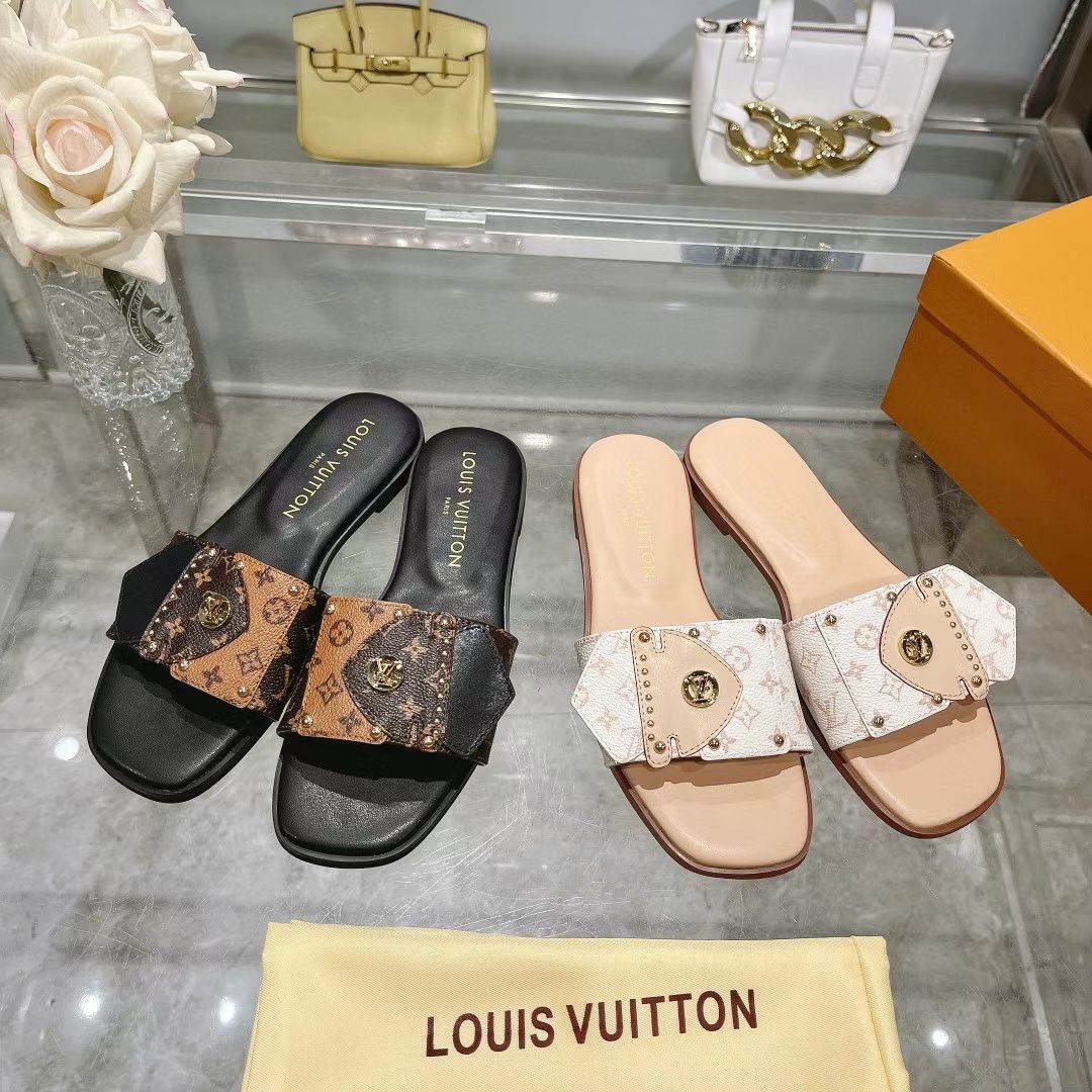 LV monogram Studded slippers sandals