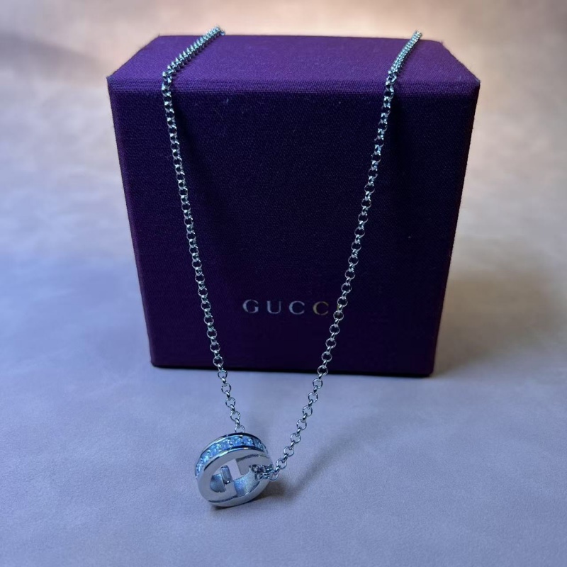Gucci crystal openwork necklace bracelet