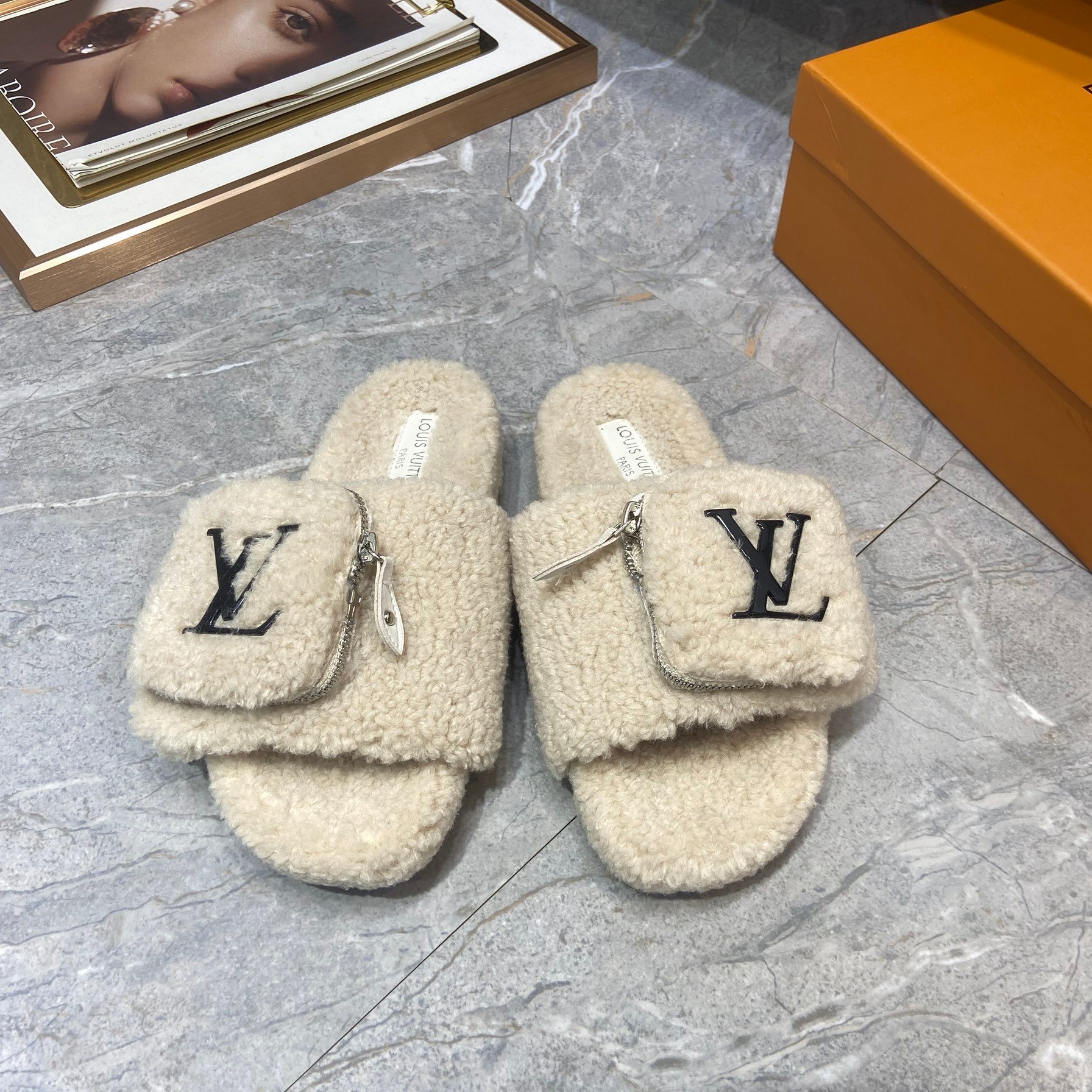 LV fur slippers
