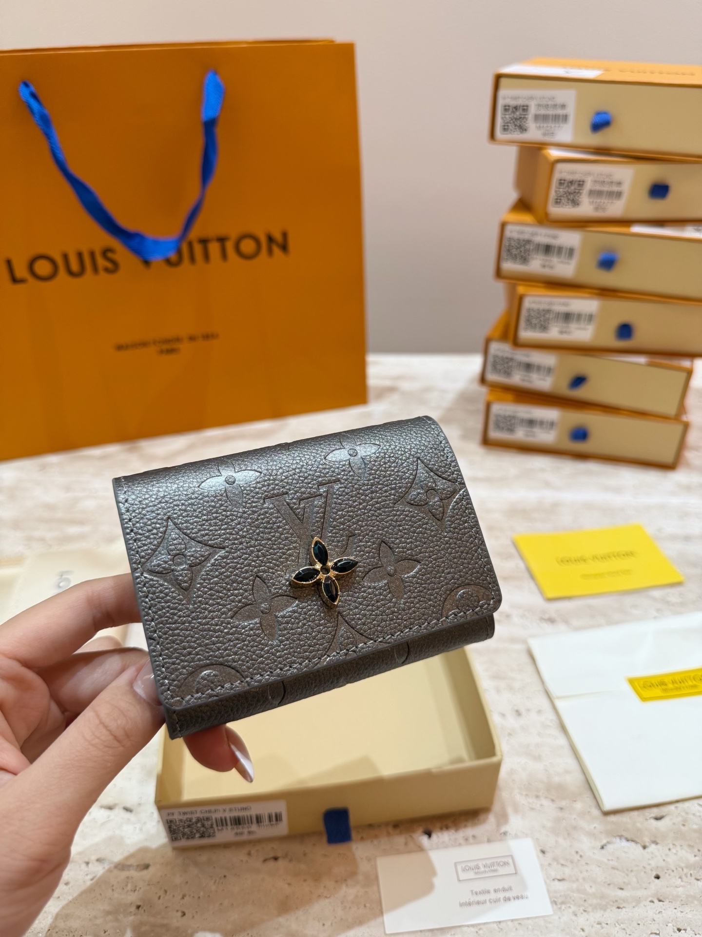 LV wallet