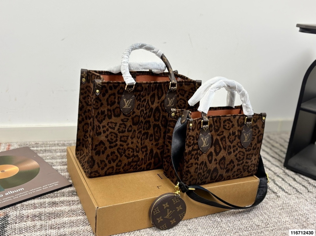 LV leopard print onthego tote bag