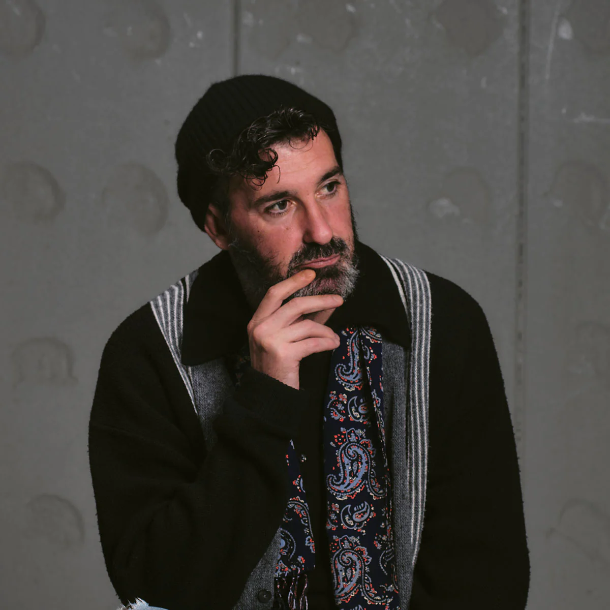 CASHMERE LOOSE KNIT CAP - Black