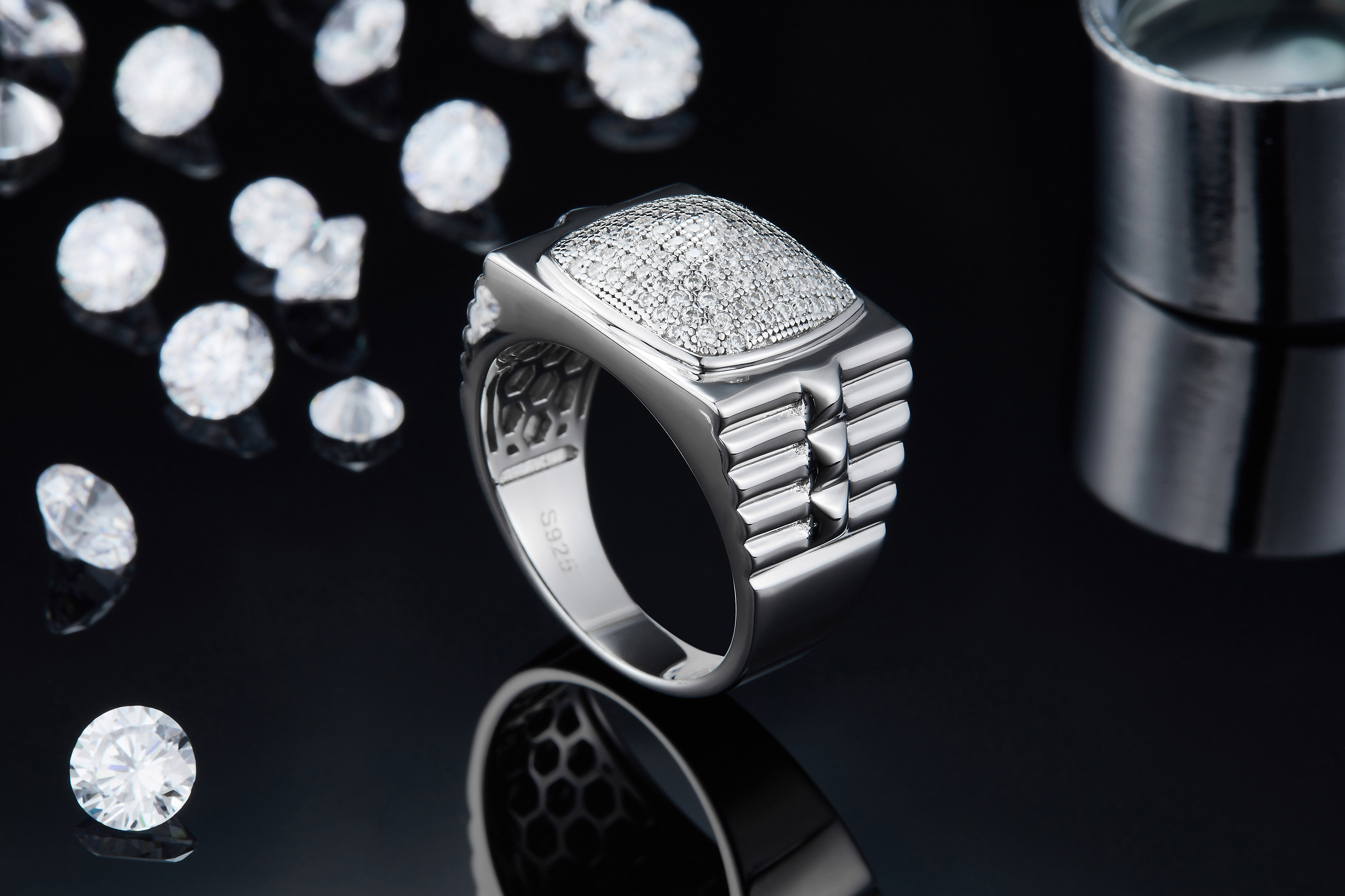 S925 silver plated white gold moissanite men's ring criolite D grade 0.7 carat