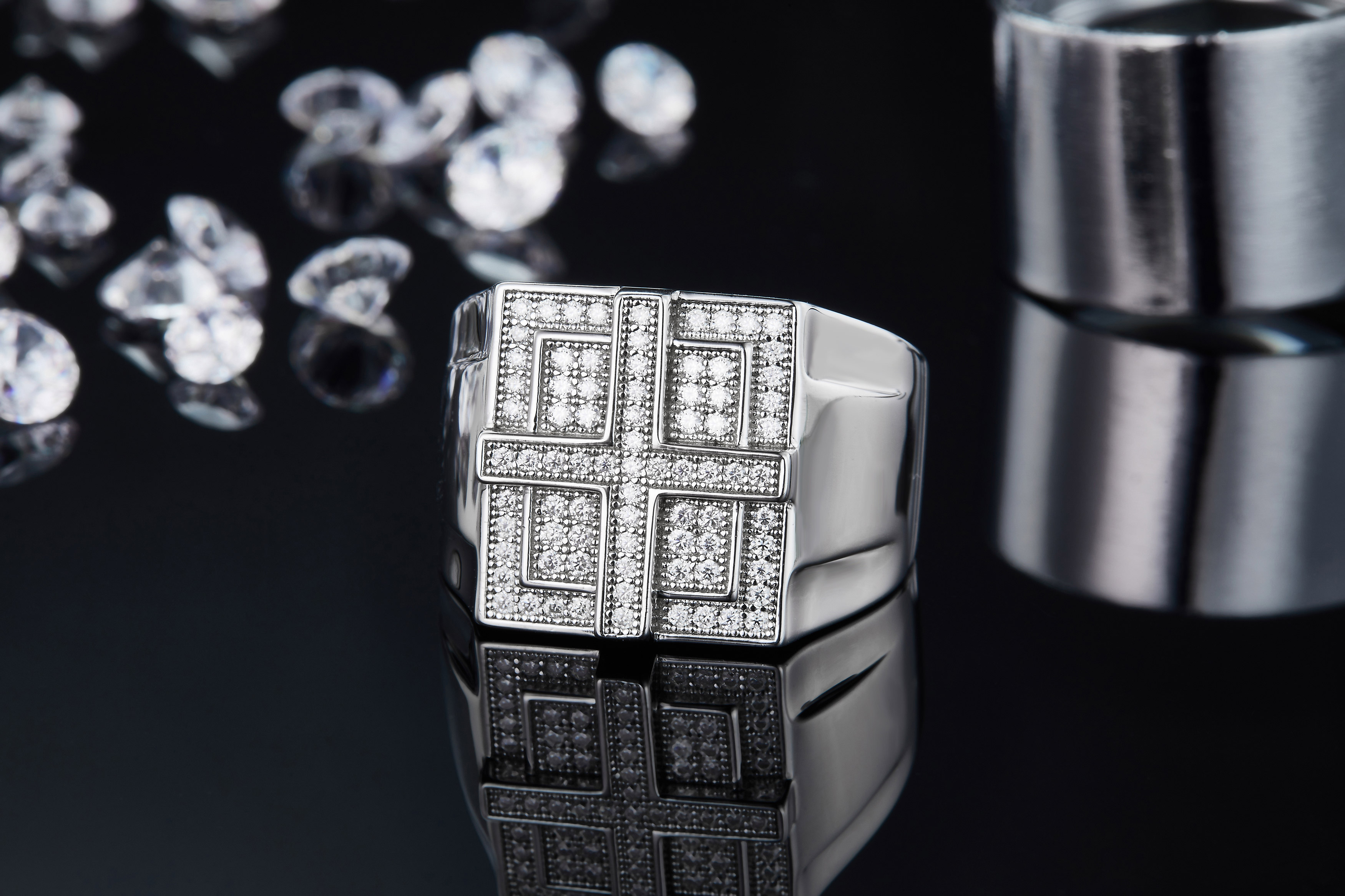 S925 silver plated white gold moissanite men's ring criolite D grade 0.53 carat