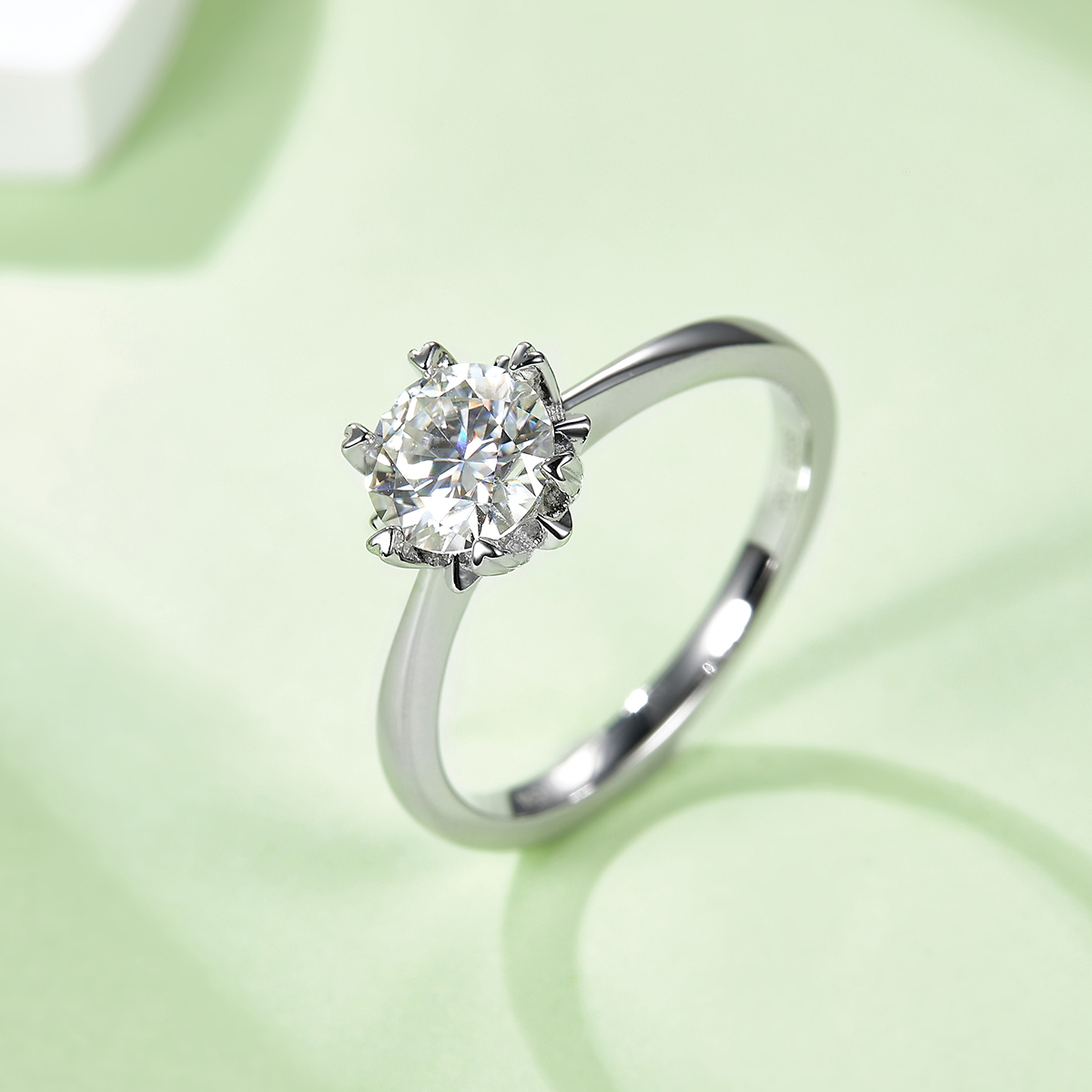 Straight Arm Classic Snowflake S925 Silver Plated White Gold Moissan Diamond Women's Ring 1 Ct D