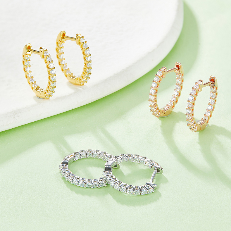 Single row of half earrings S925 silver moissanite diamonds D grade 0.45 CT      K003A