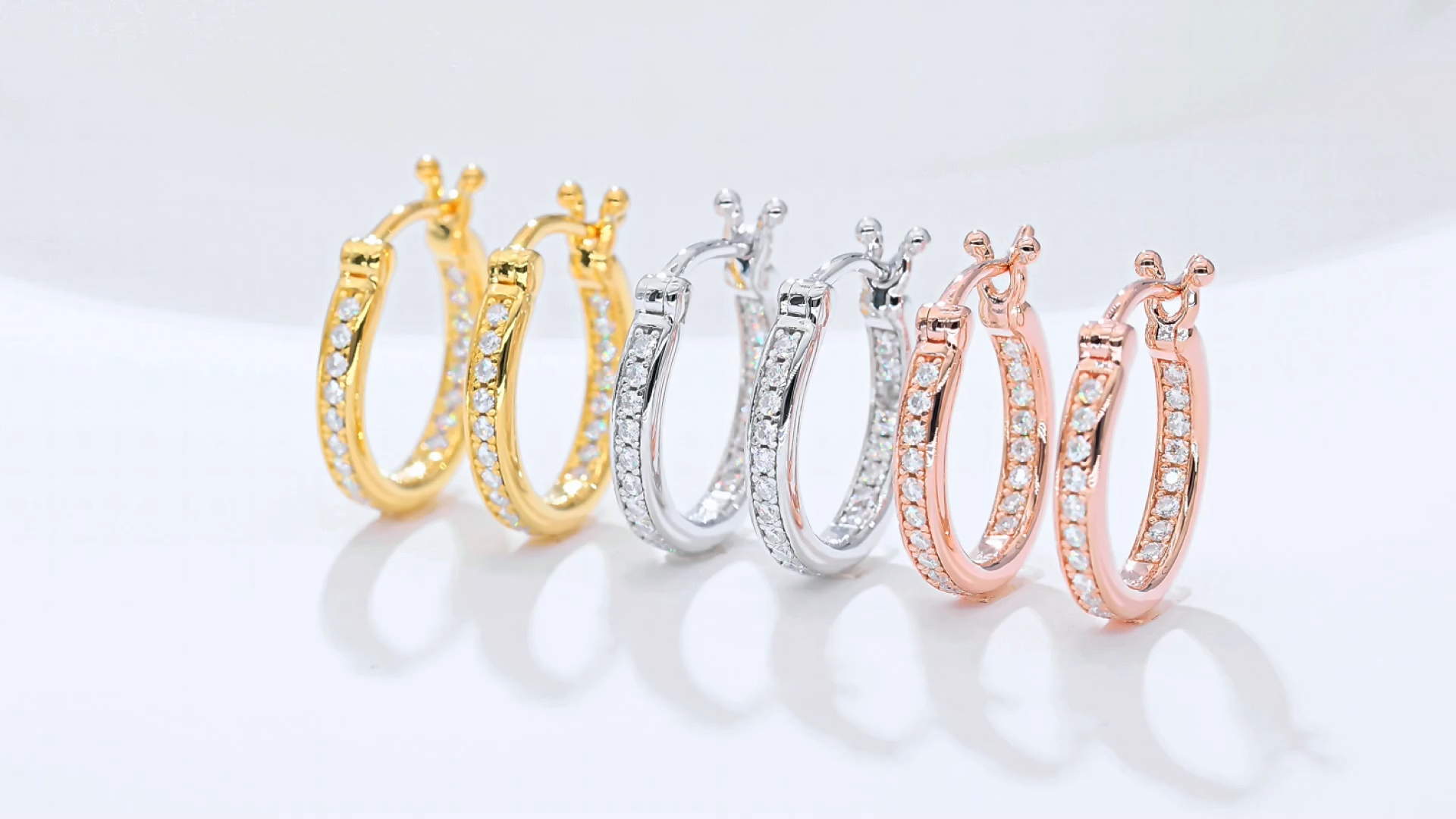 S925 Silver Moissan Diamond Grade D 0.3CT Single Row Halves Earrings    K004A