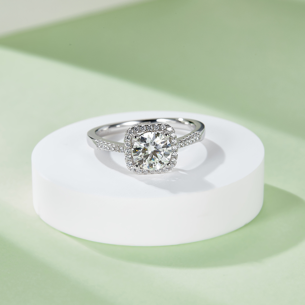 M17A Straight arm deluxe square bag