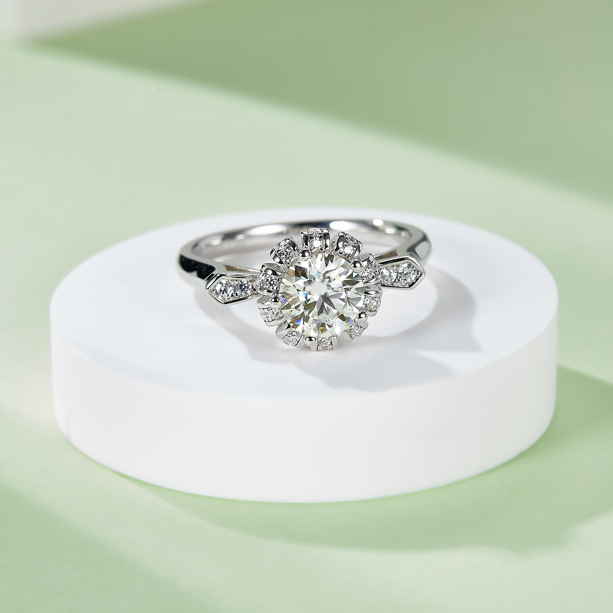 Uniform seduction  M44A