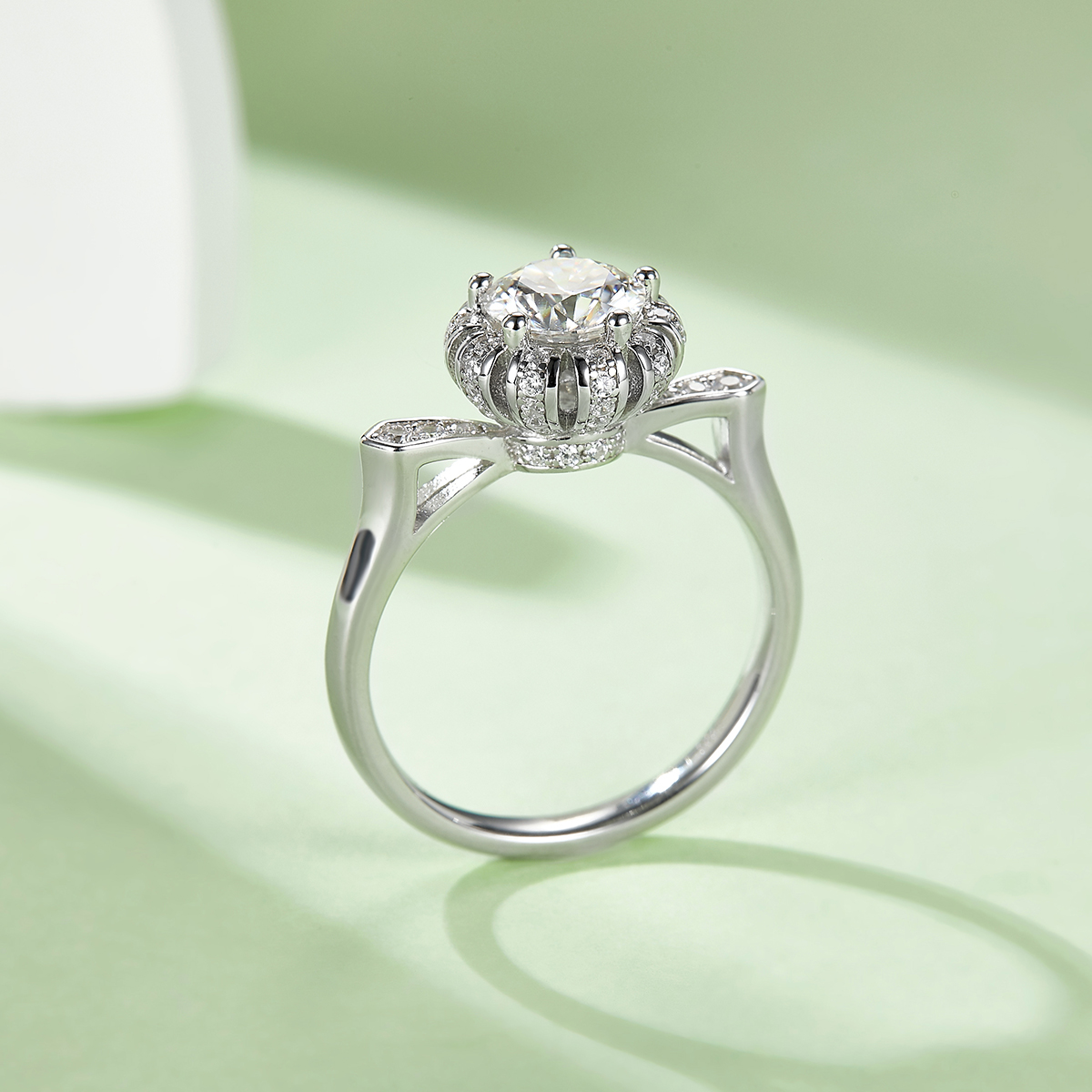 Uniform seduction  M44A